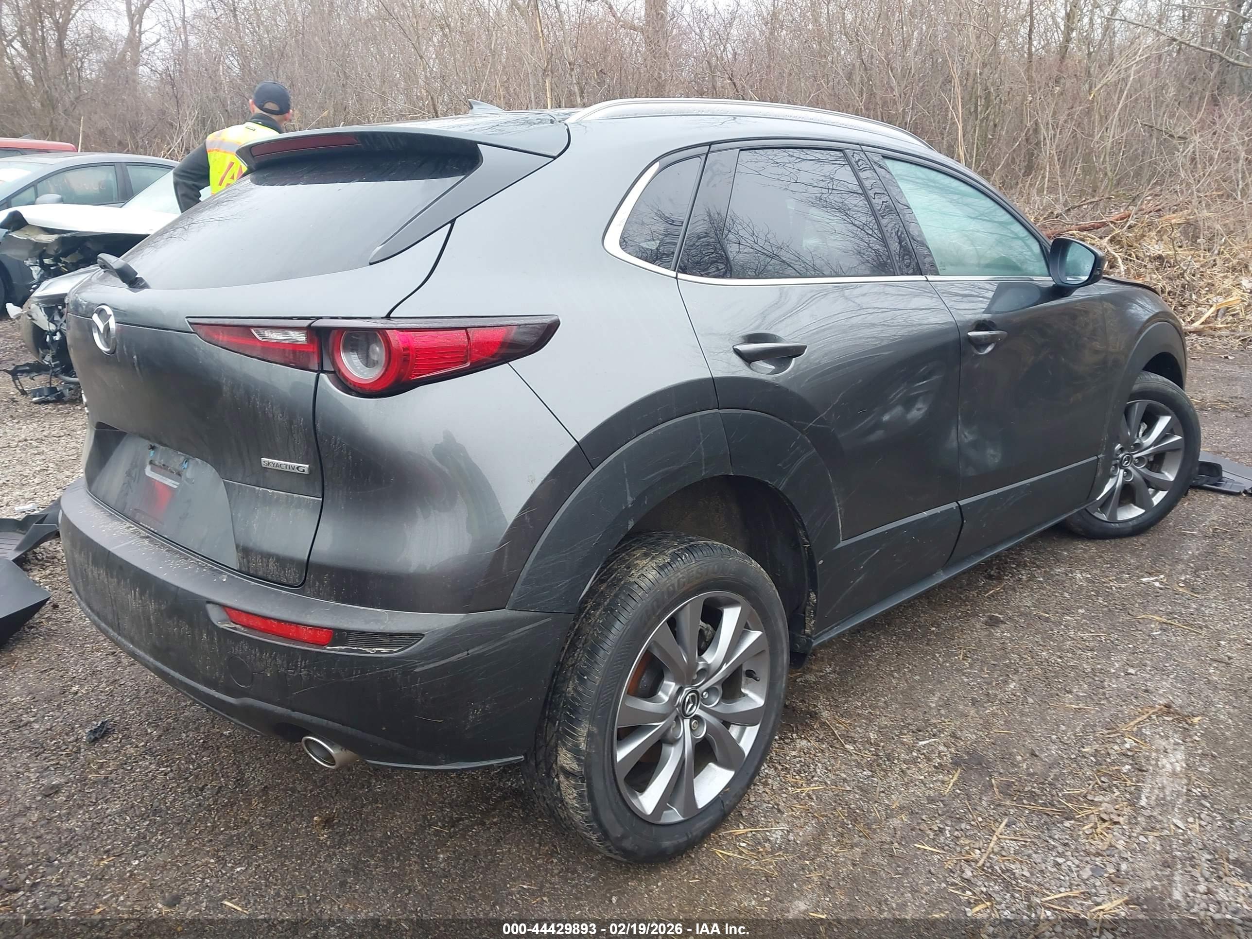 MAZDA CX-30 image 4