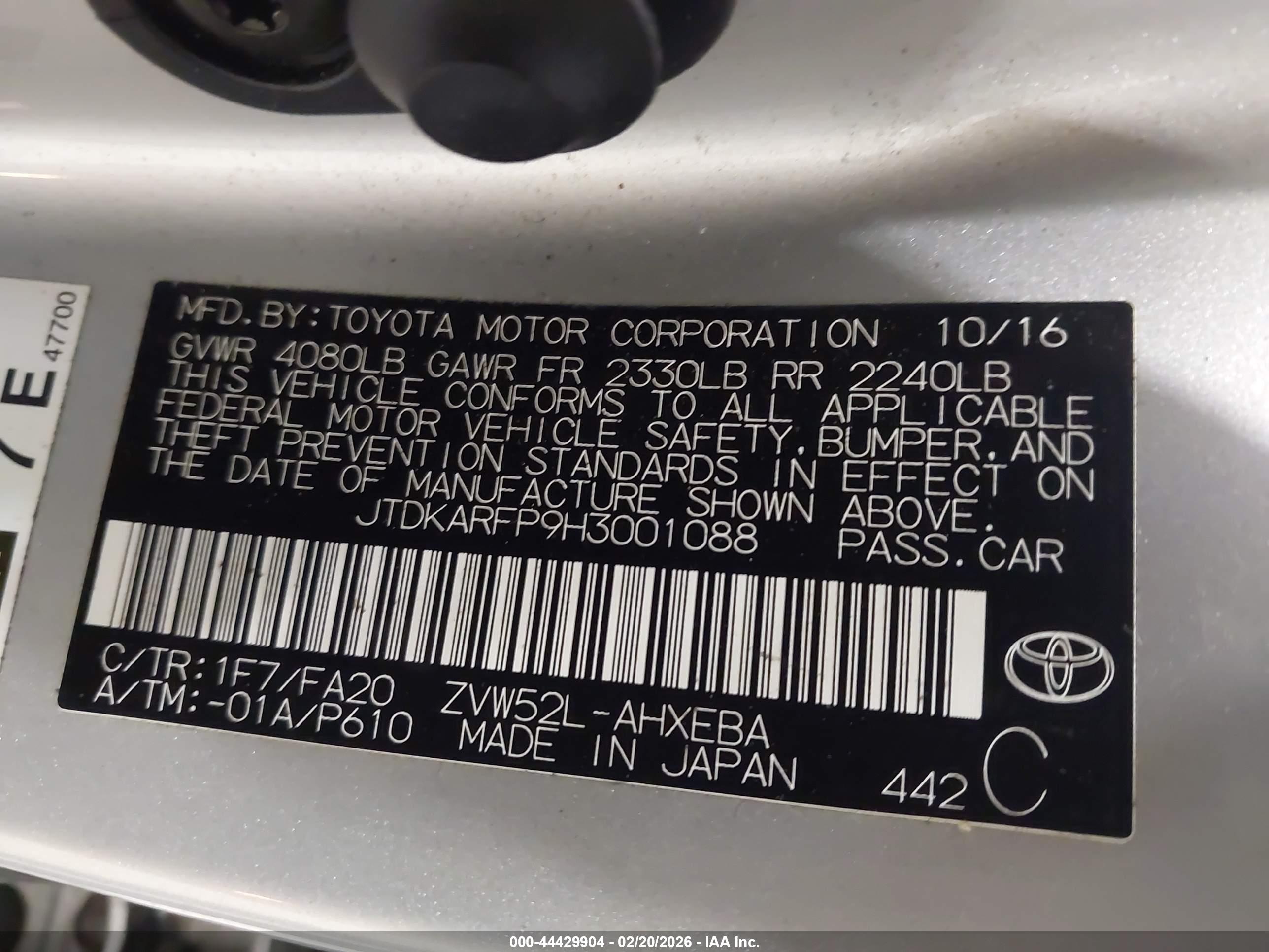 TOYOTA PRIUS image 9