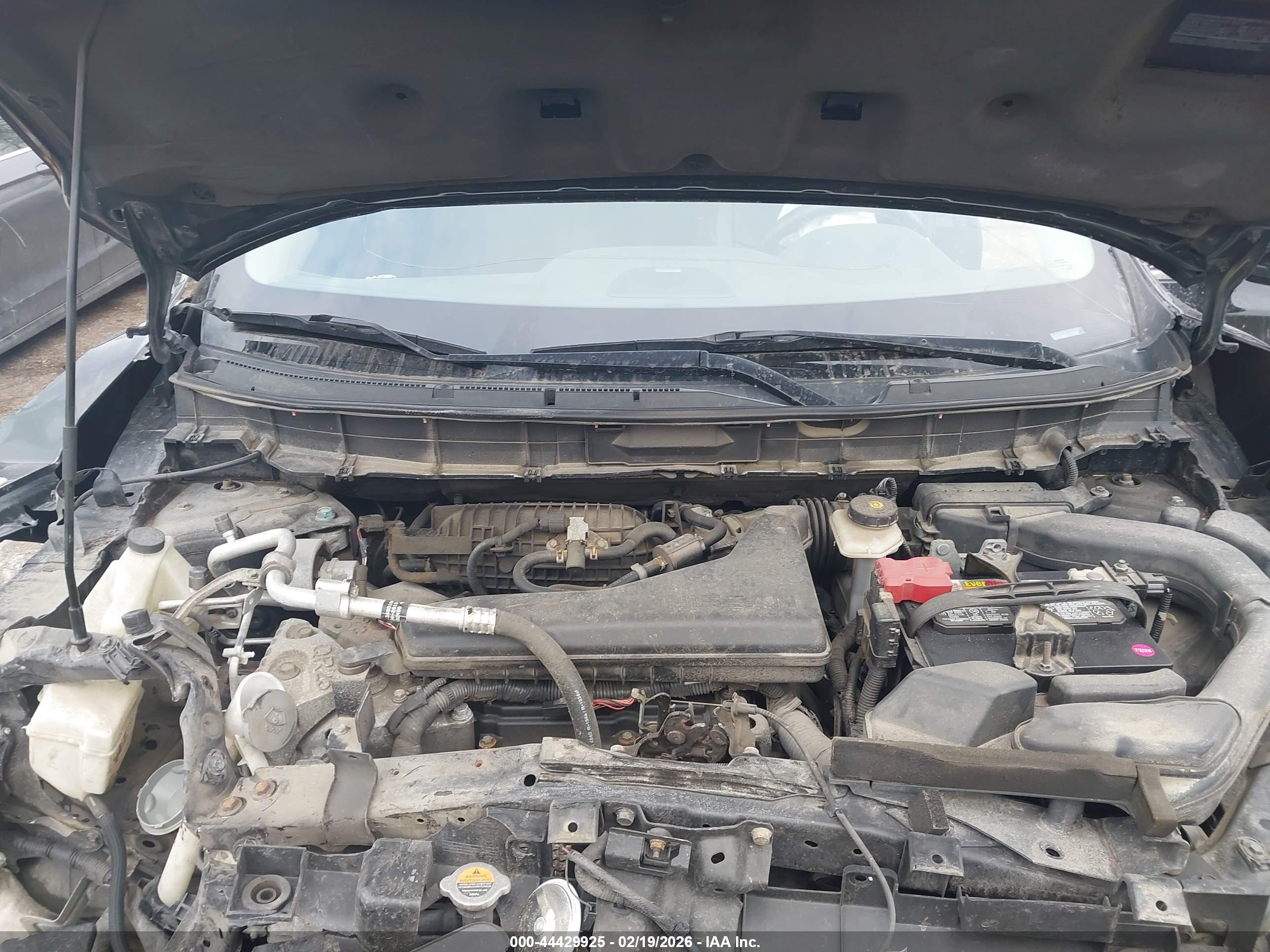 NISSAN ROGUE image 10