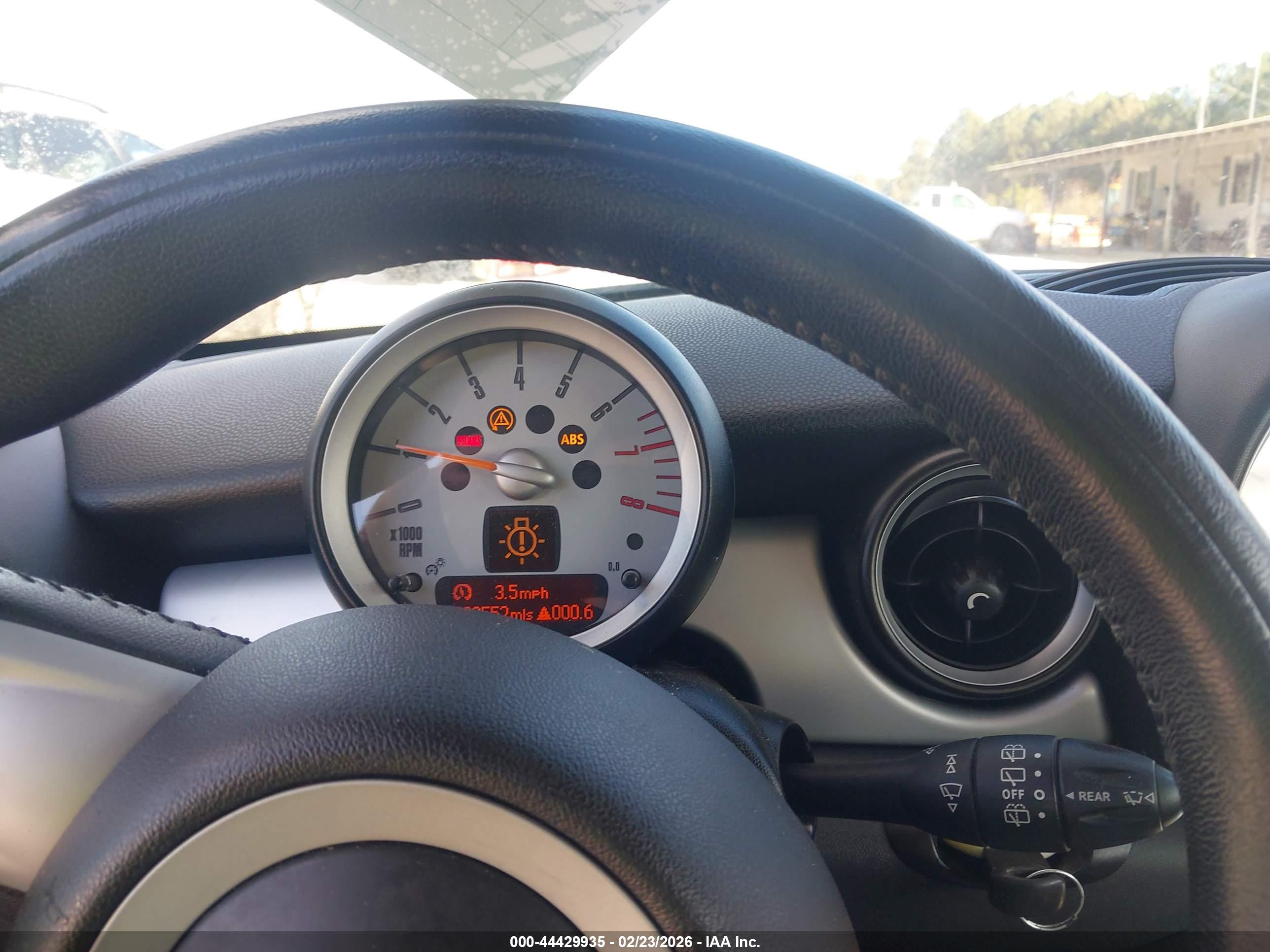 MINI COOPER image 7