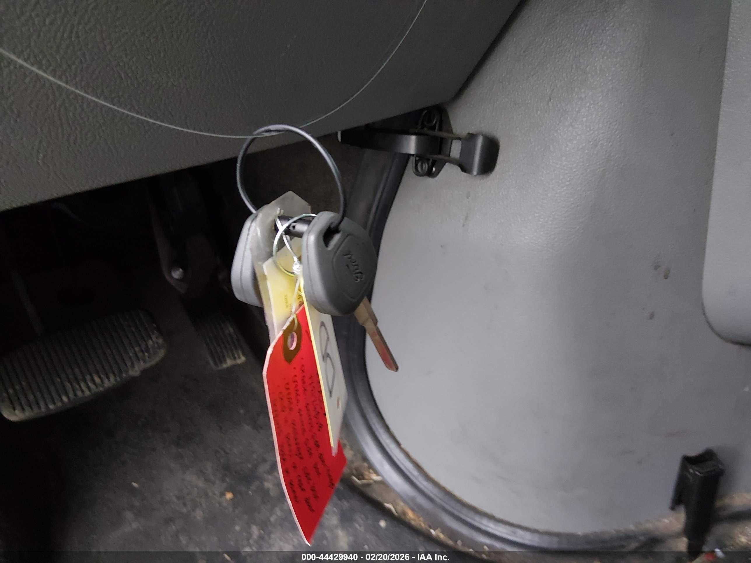 FORD E-350 image 11