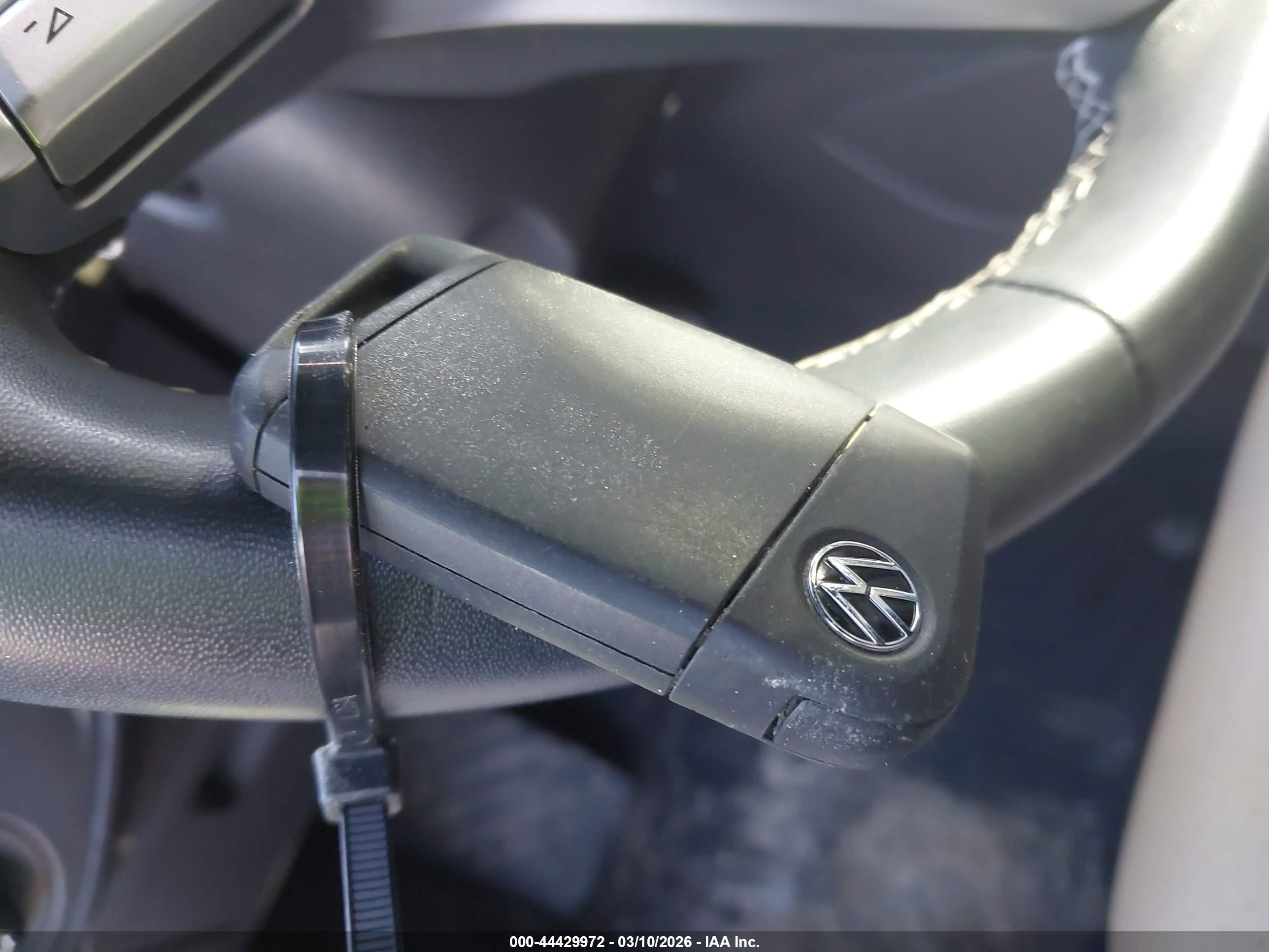 VOLKSWAGEN ATLAS image 11
