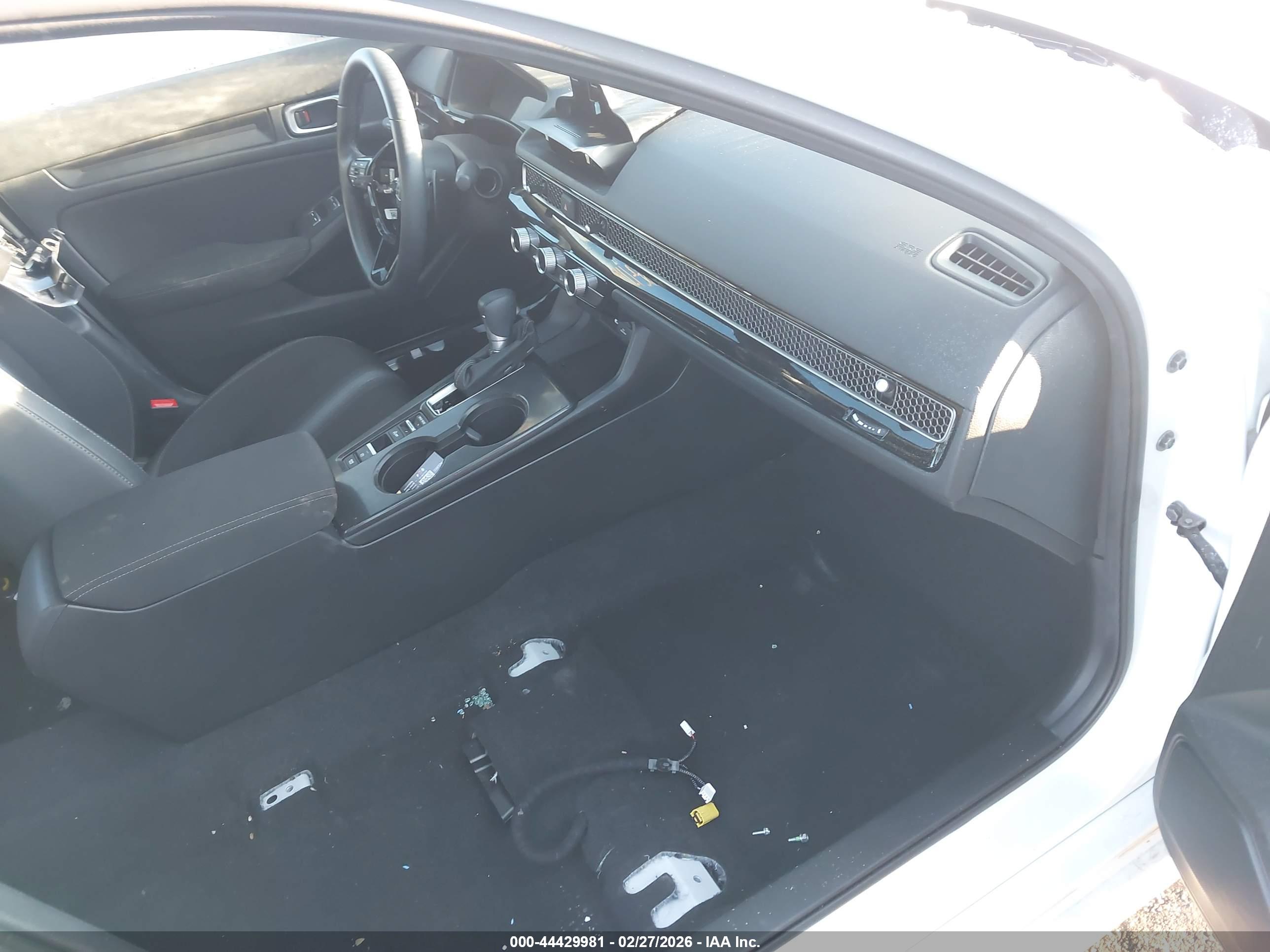 HONDA CIVIC image 5