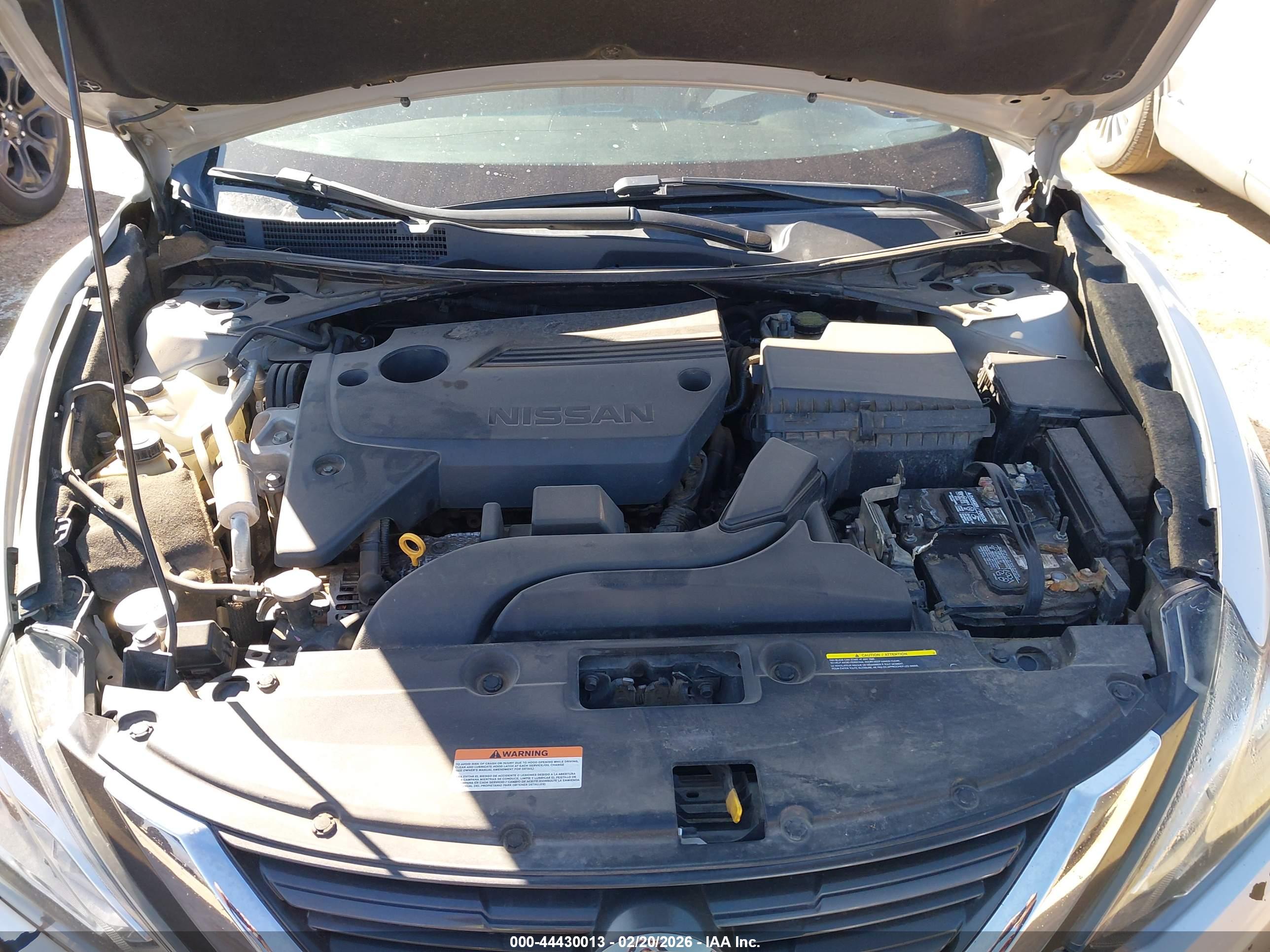 NISSAN ALTIMA image 10