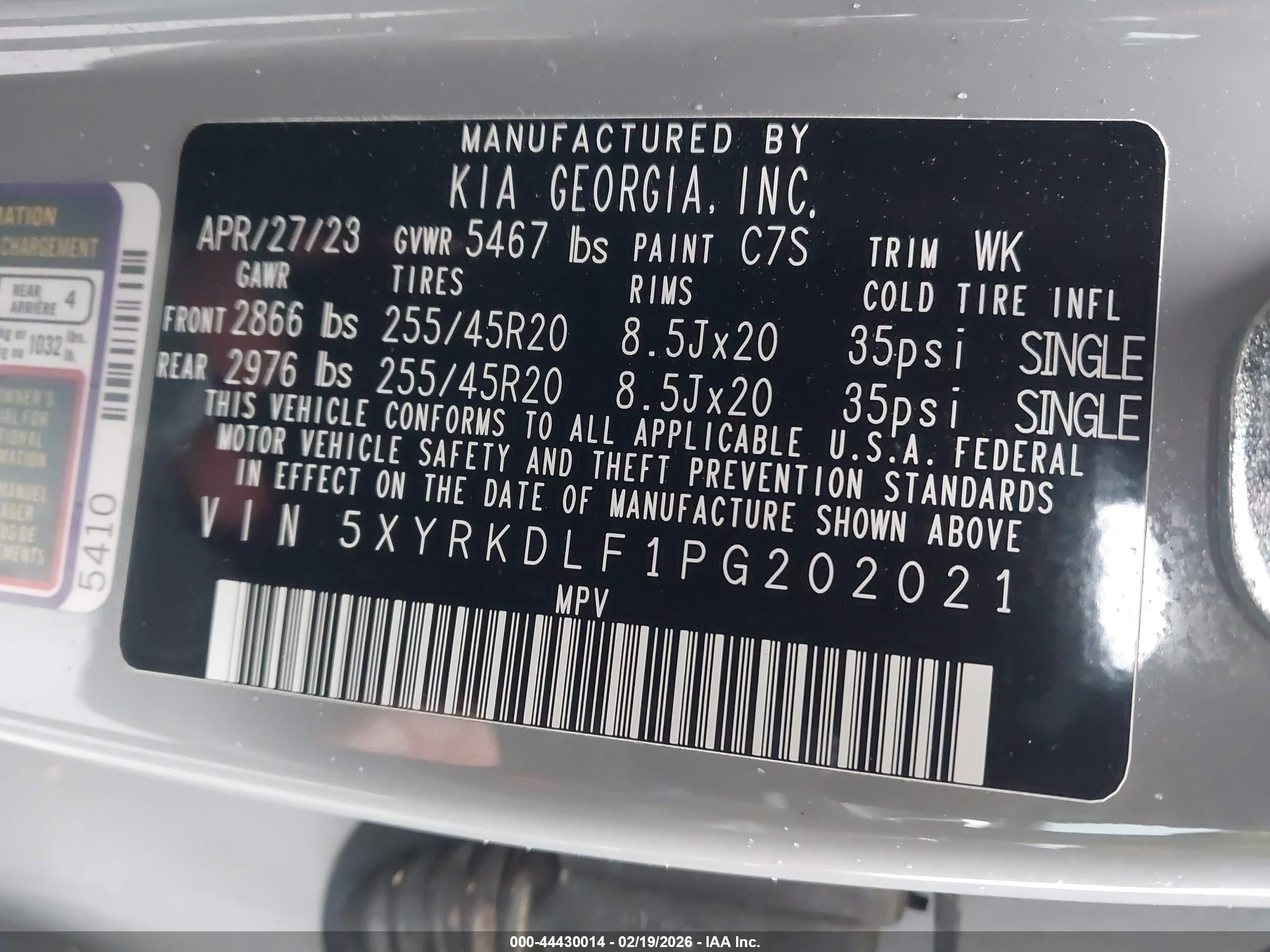 KIA SORENTO image 9
