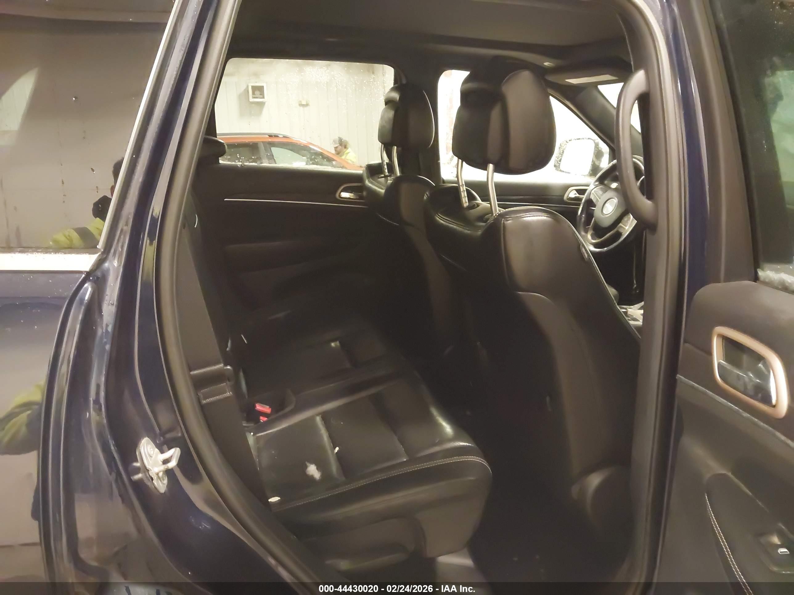 JEEP GRAND image 8