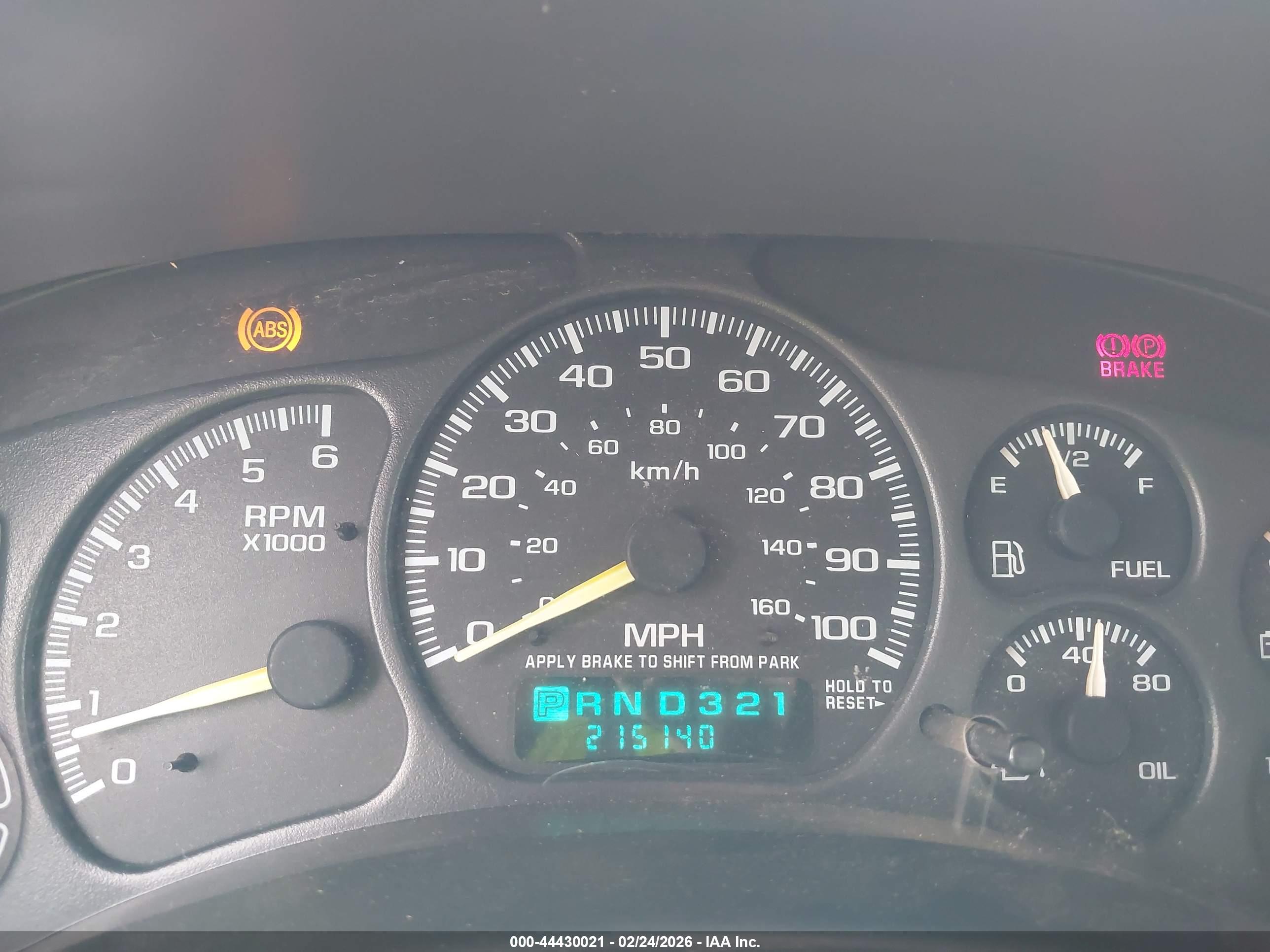 CHEVROLET SILVERADO image 7
