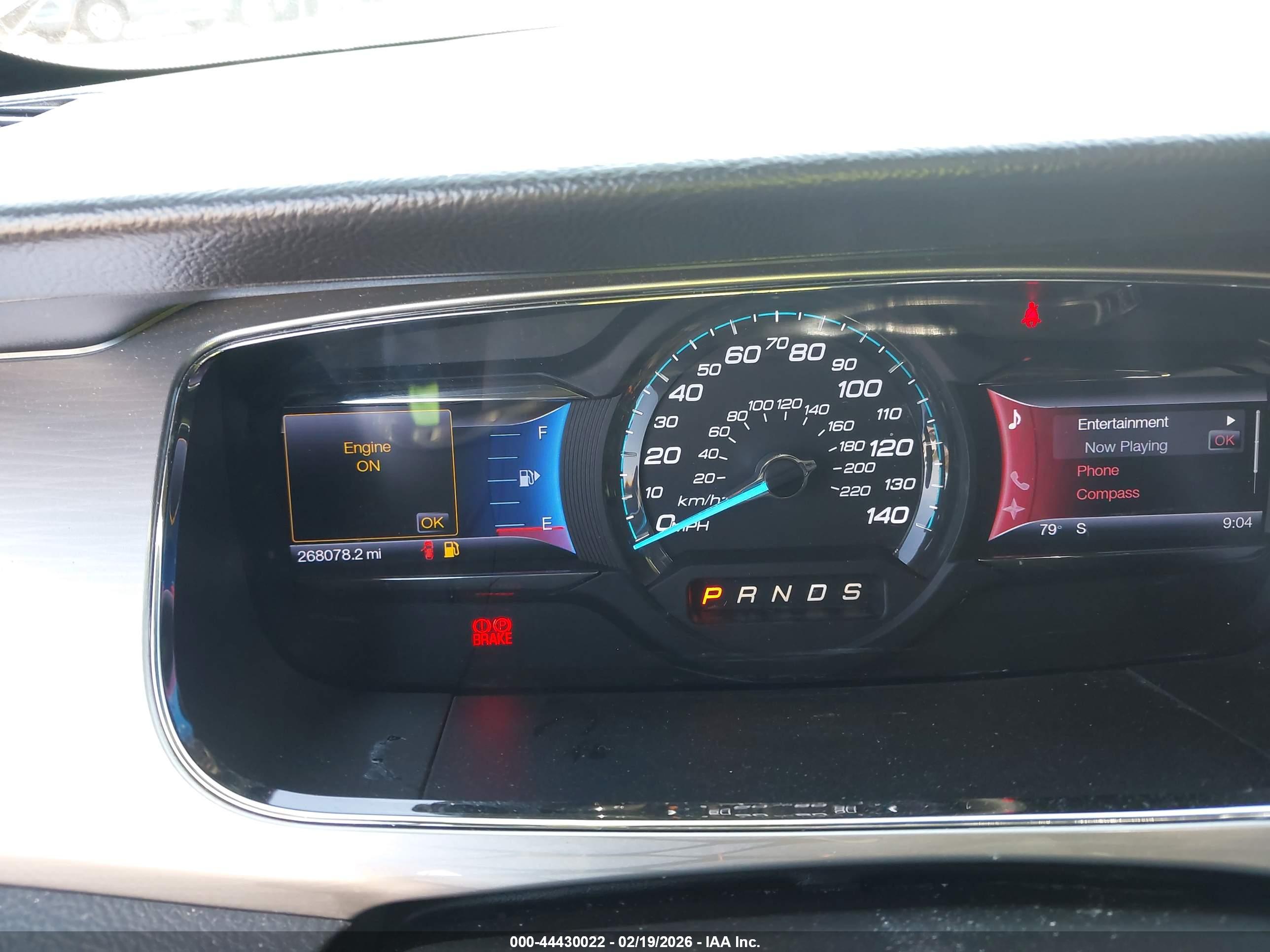 FORD TAURUS image 7