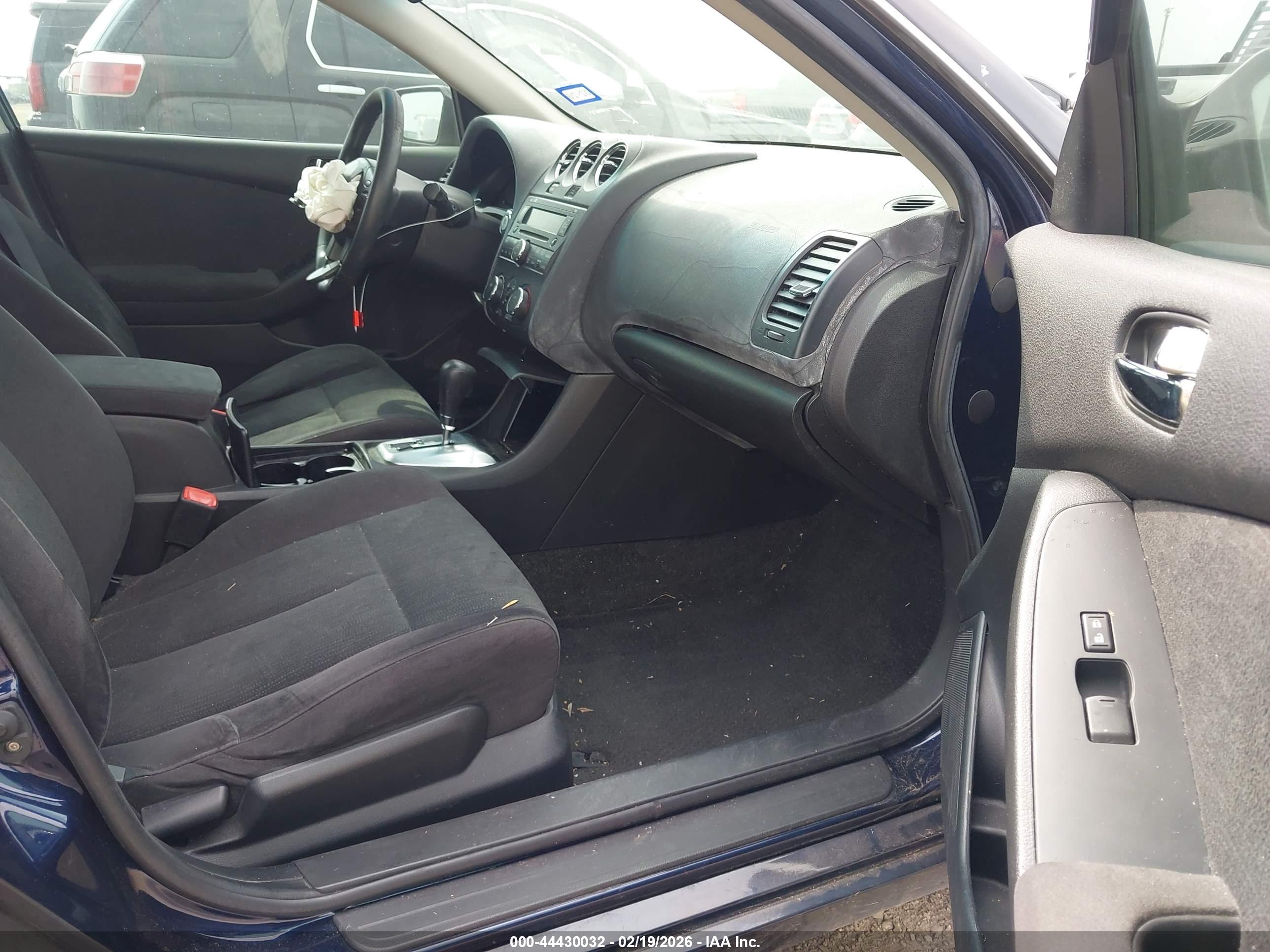 NISSAN ALTIMA image 5