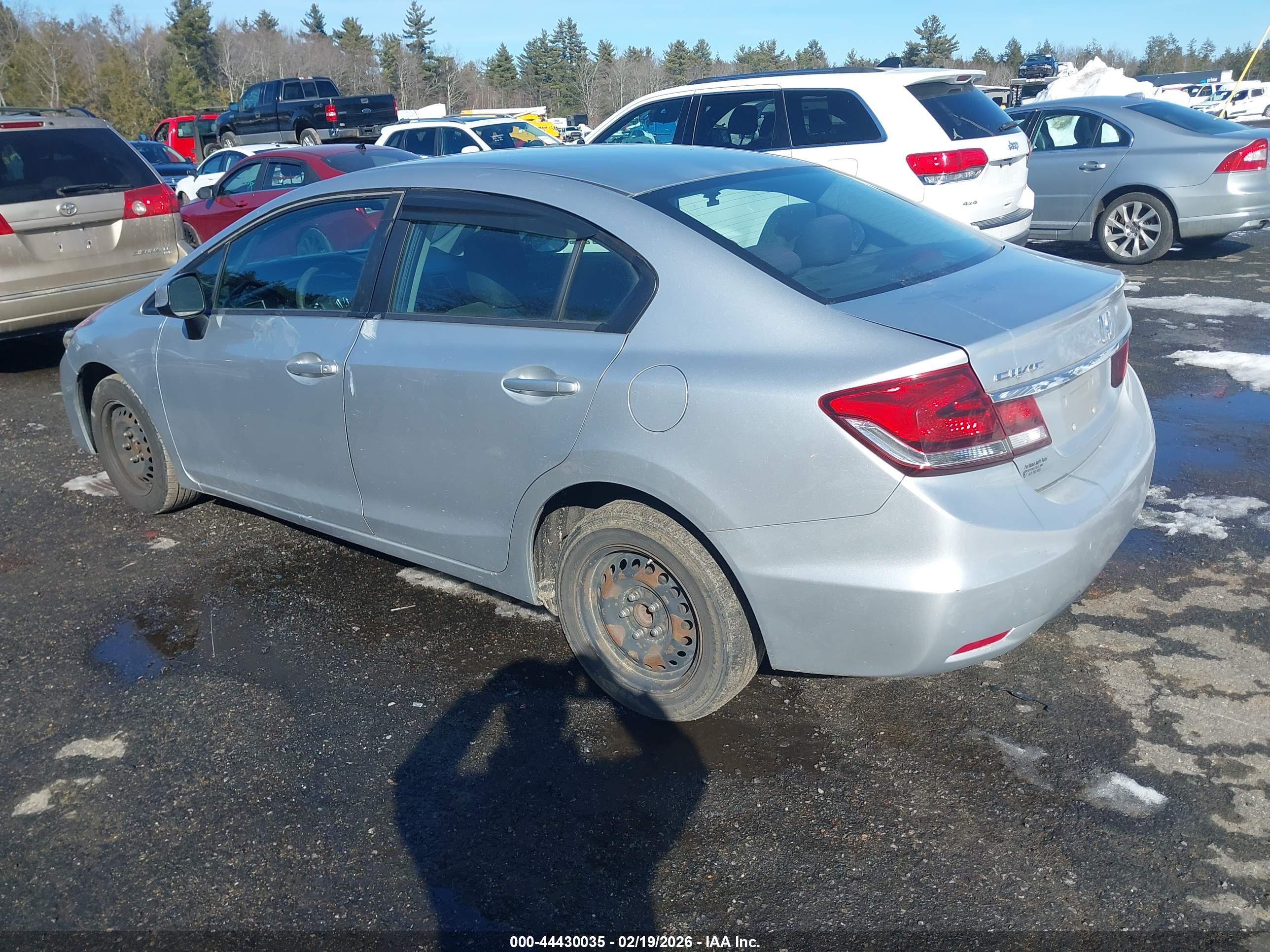 HONDA CIVIC image 3