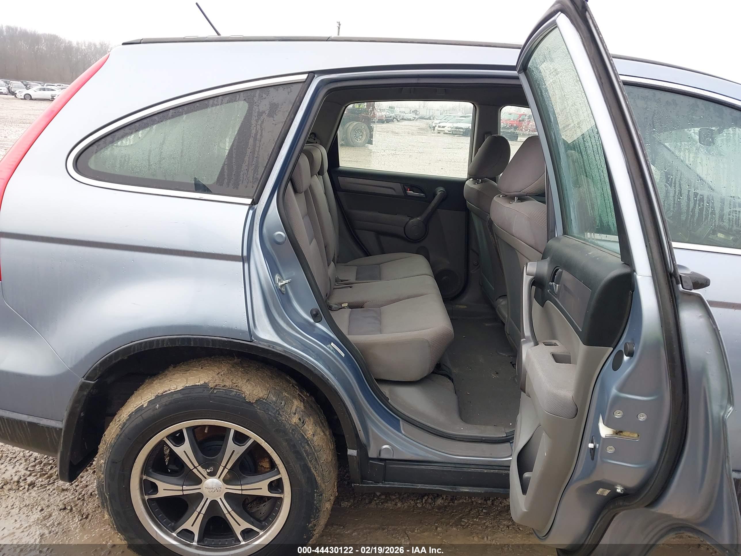 HONDA CR-V image 8