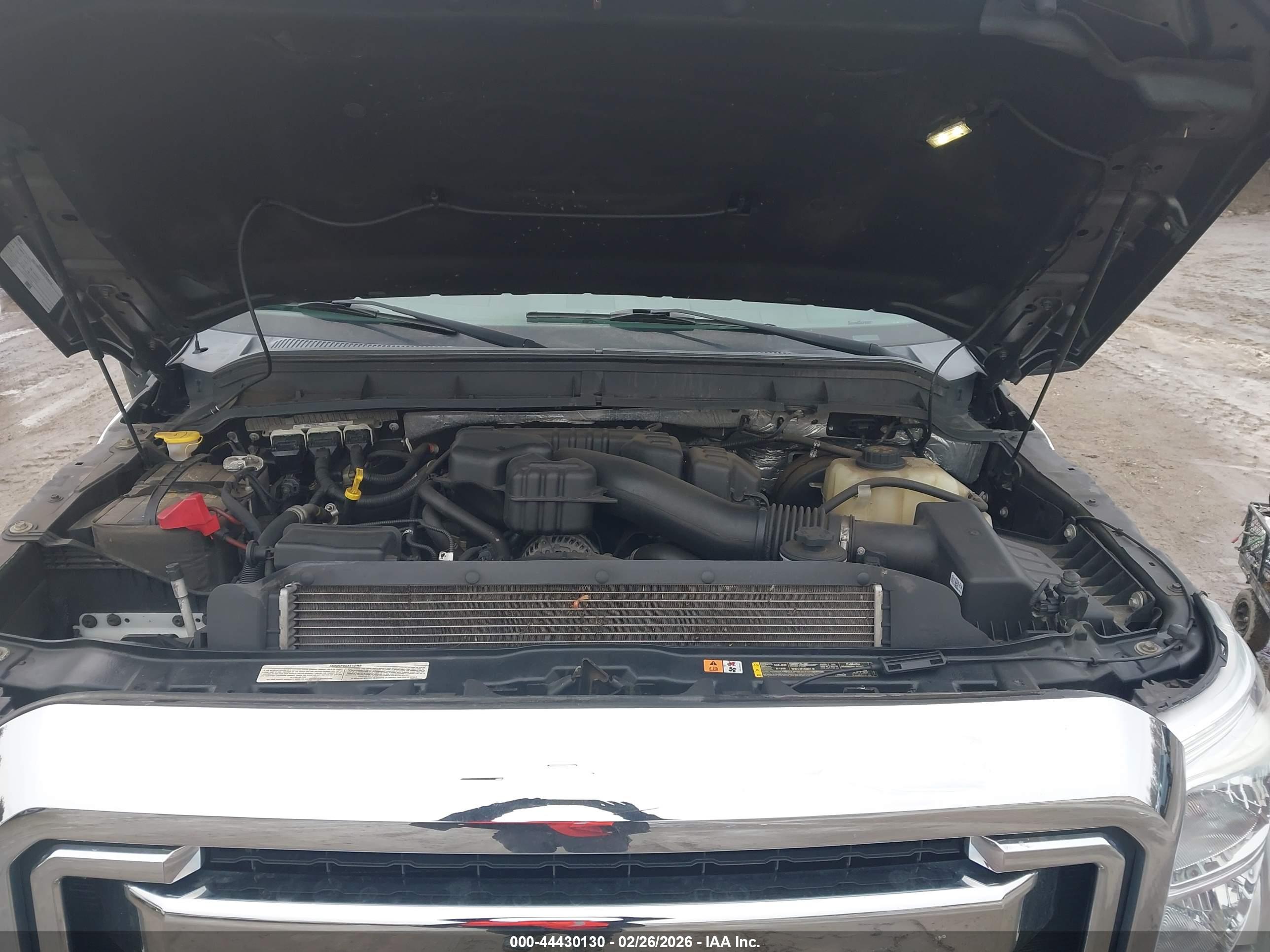 FORD F-250 image 10