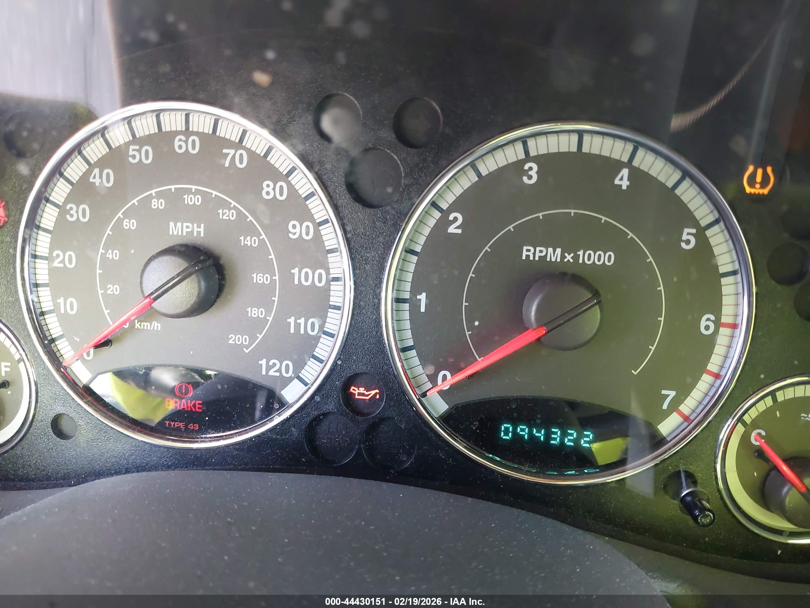 JEEP LIBERTY image 7