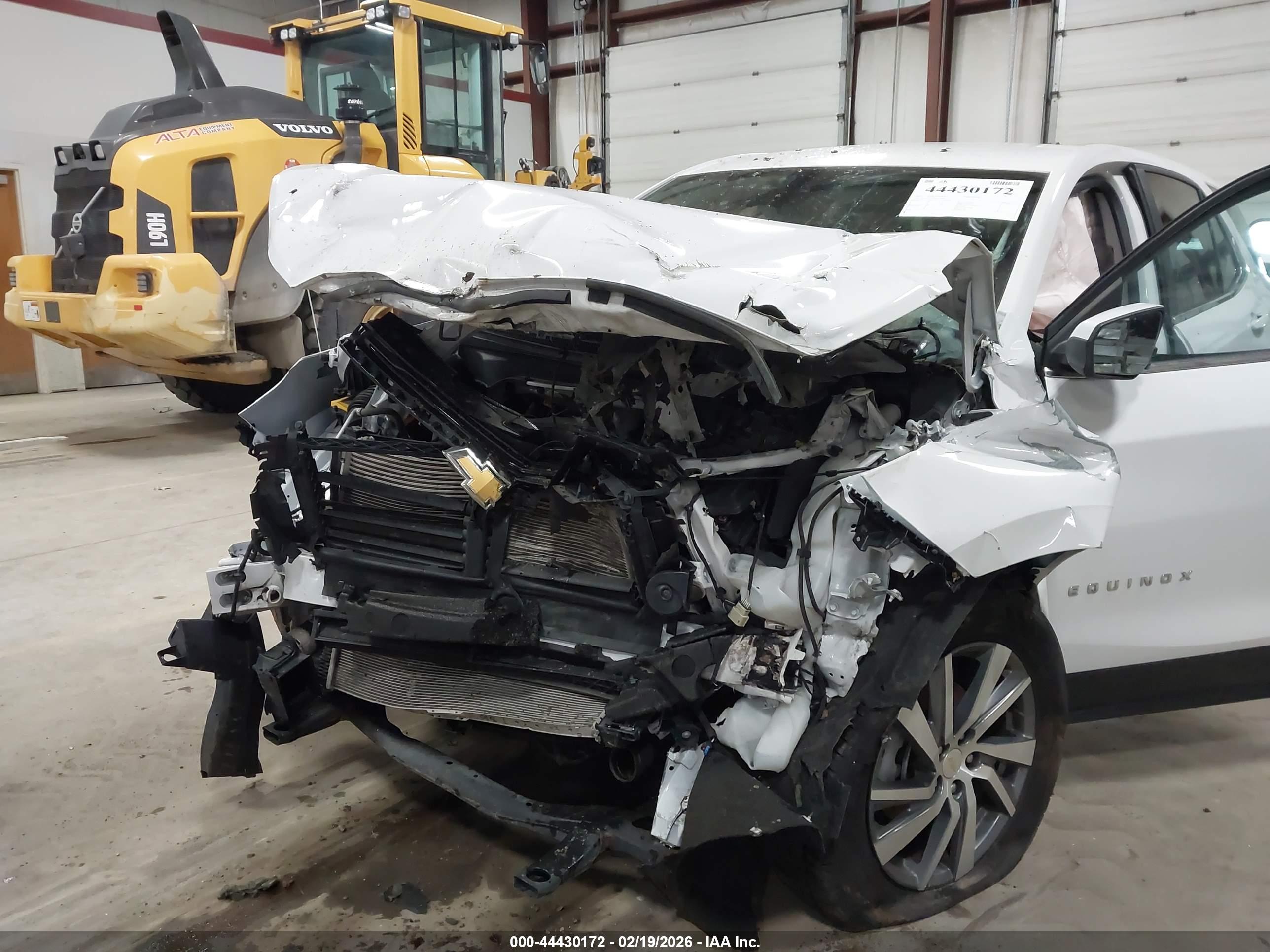 CHEVROLET EQUINOX image 6
