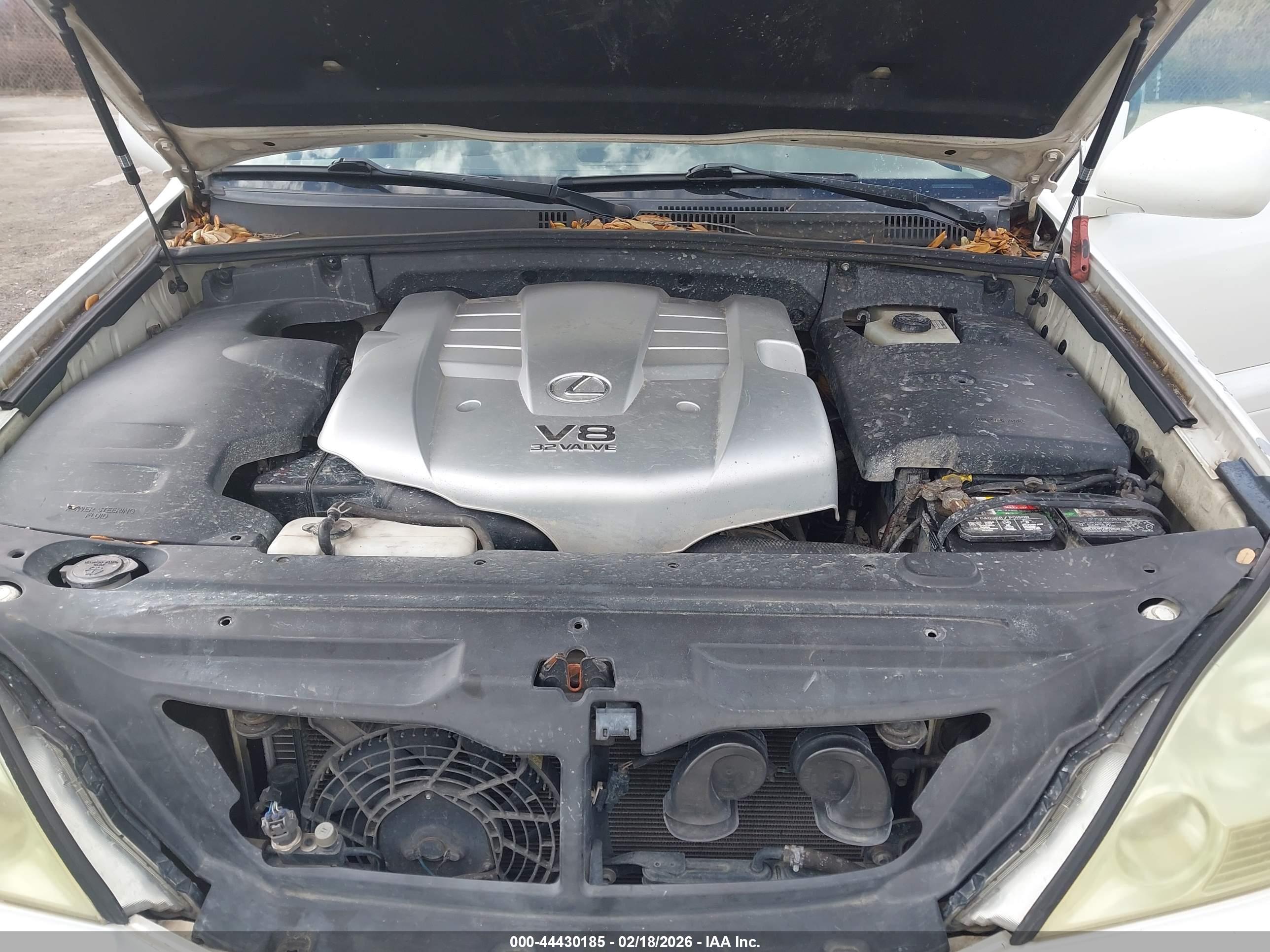 LEXUS GX image 10