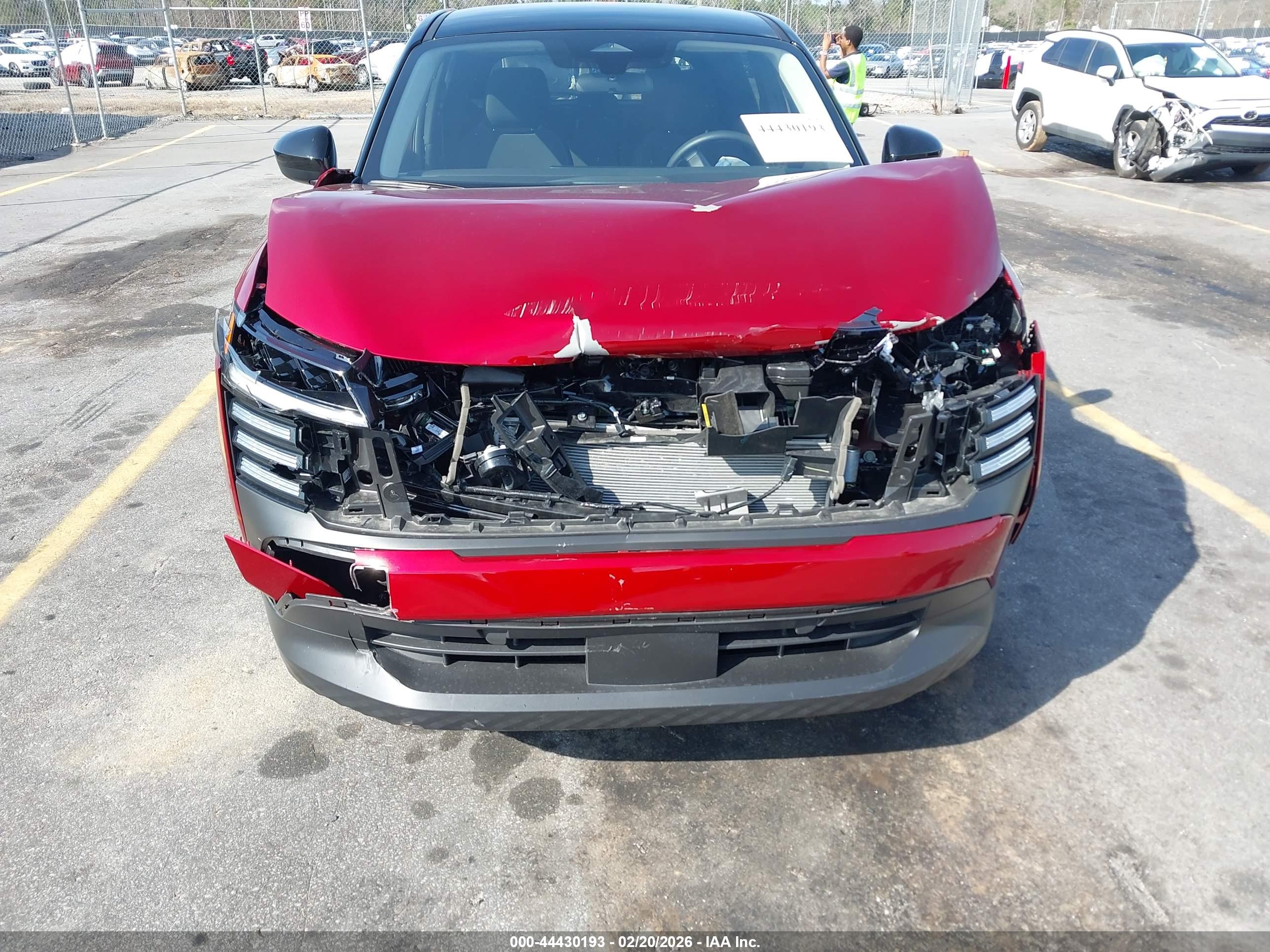 NISSAN KICKS image 6