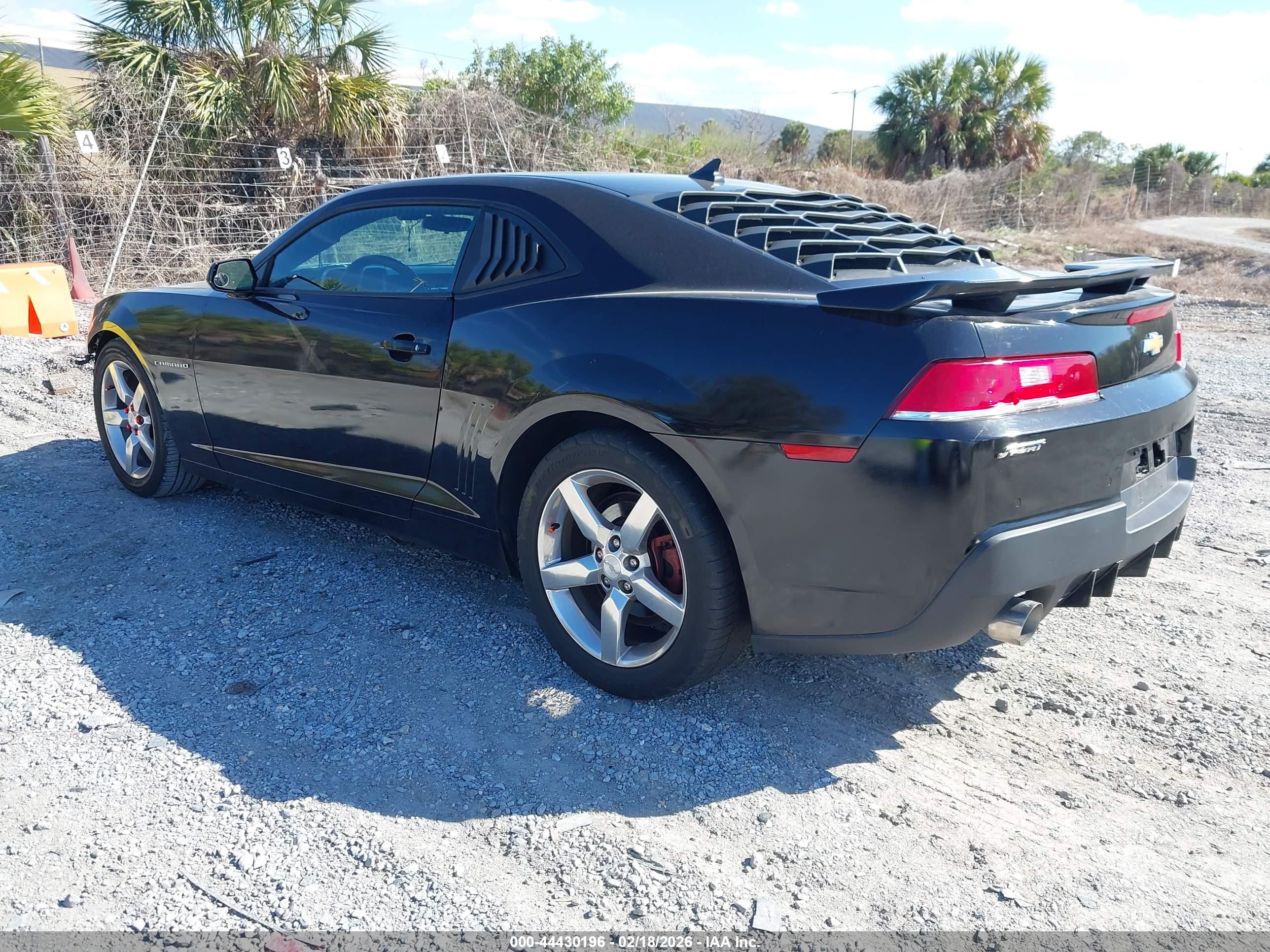 CHEVROLET CAMARO image 3