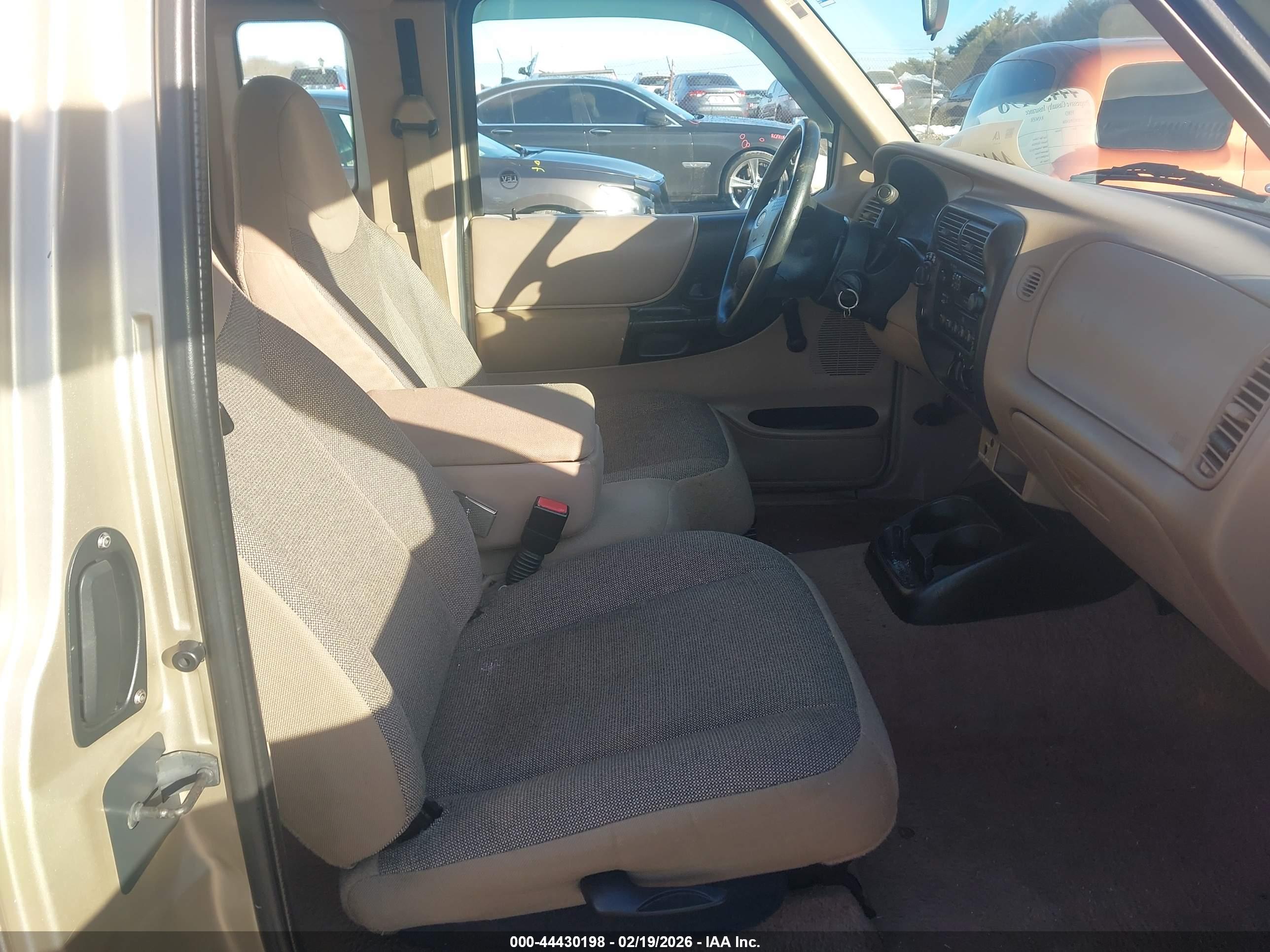 FORD RANGER image 5