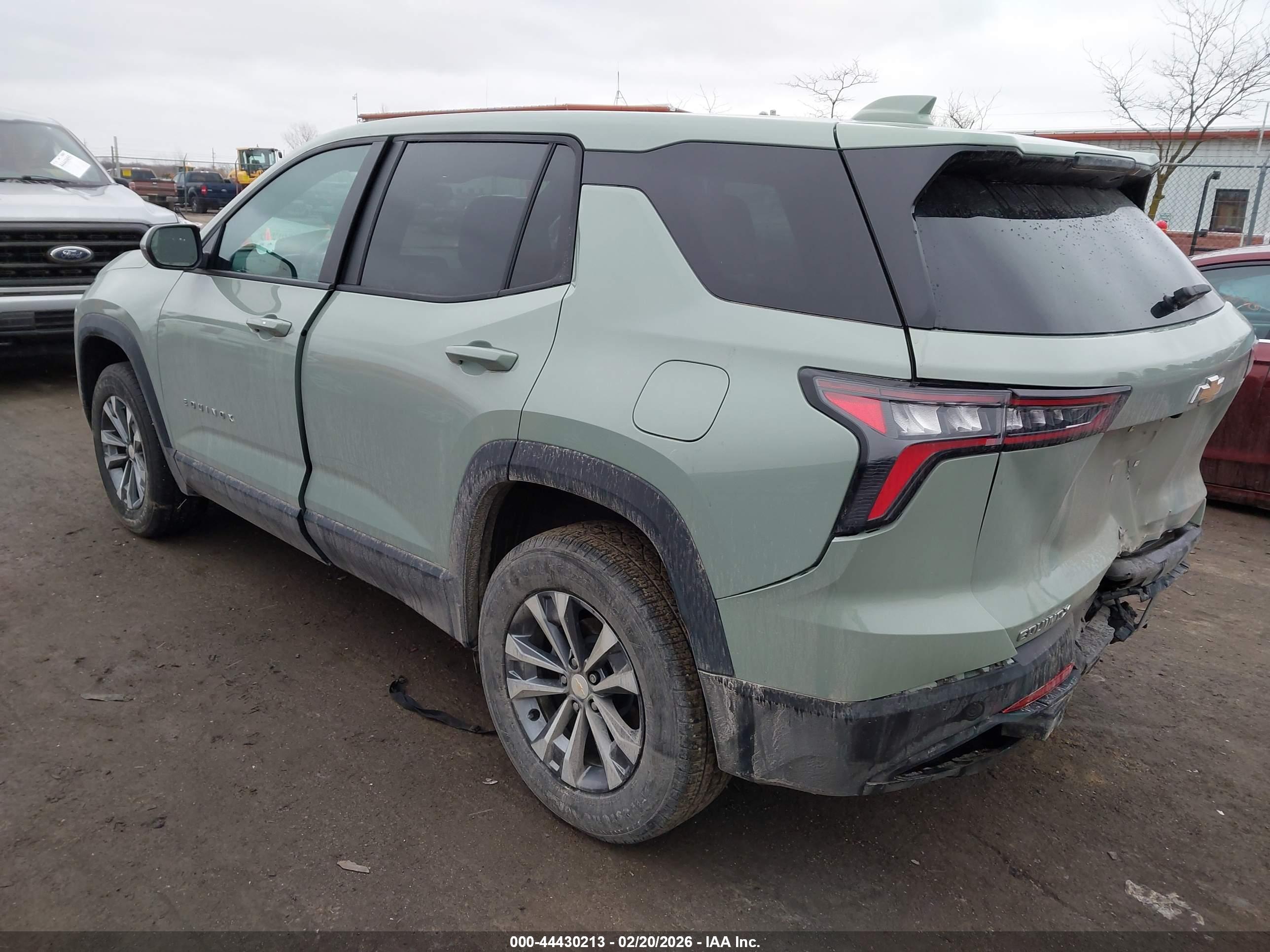 CHEVROLET EQUINOX image 3