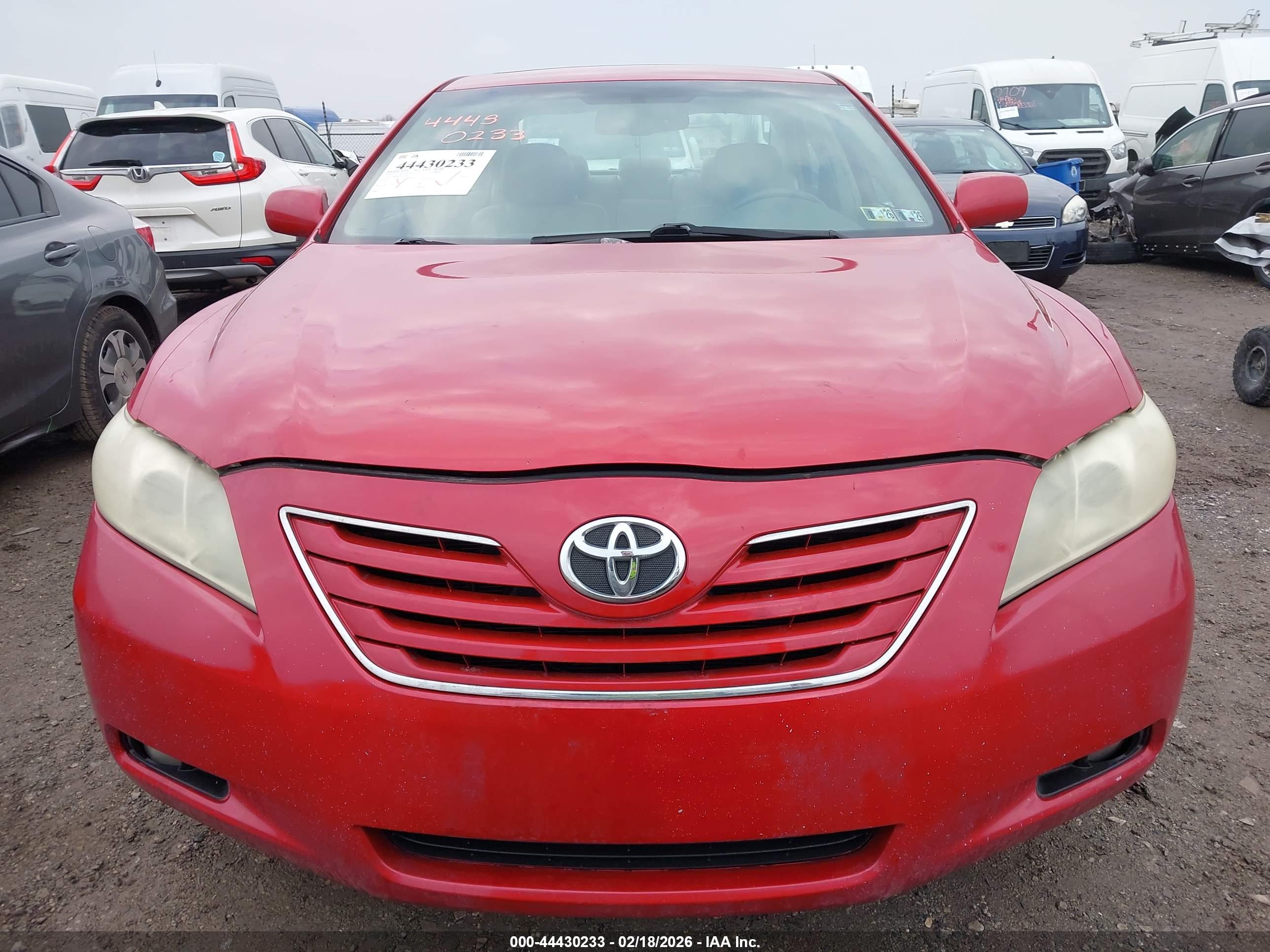 TOYOTA CAMRY image 6