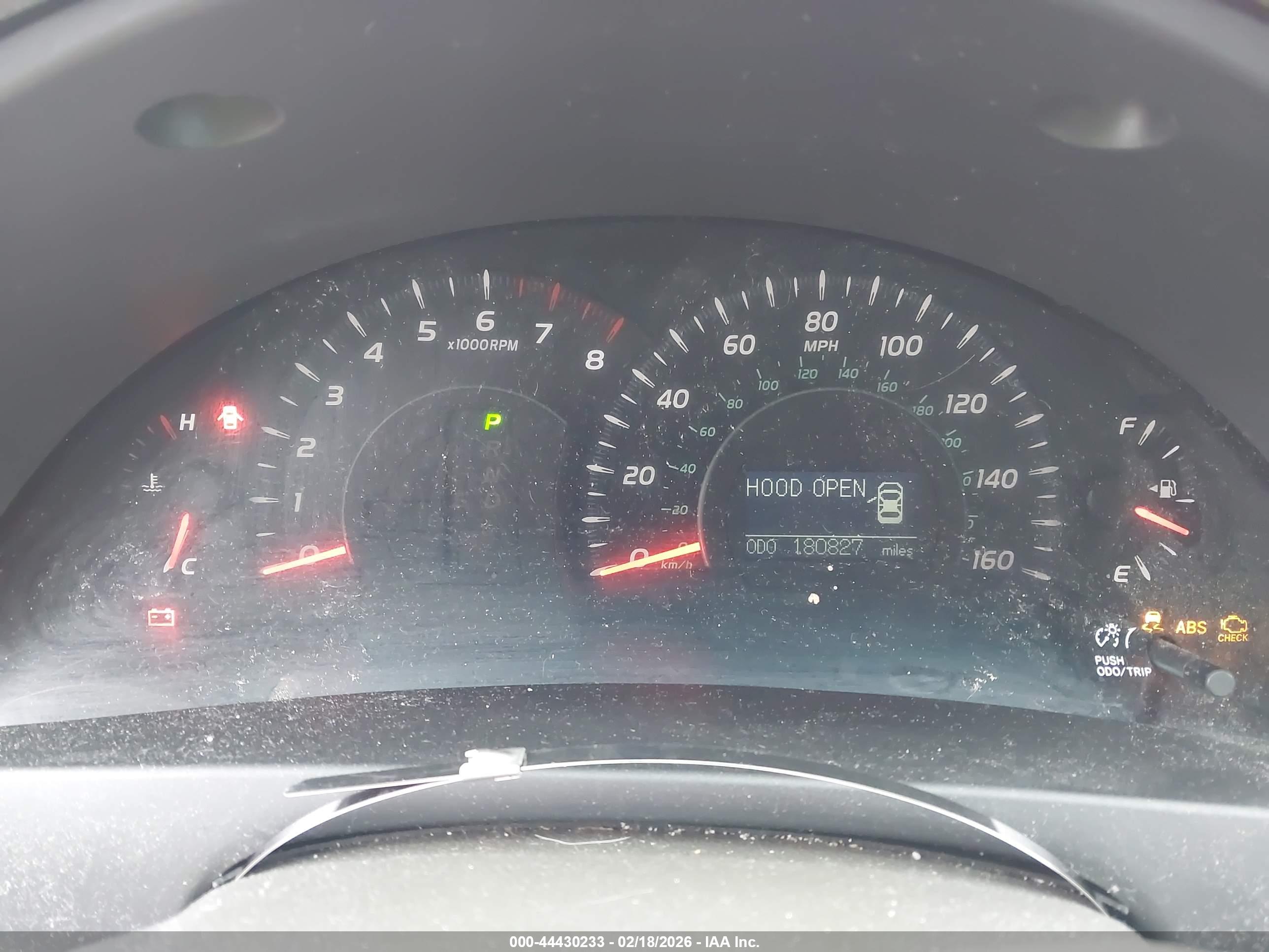 TOYOTA CAMRY image 7