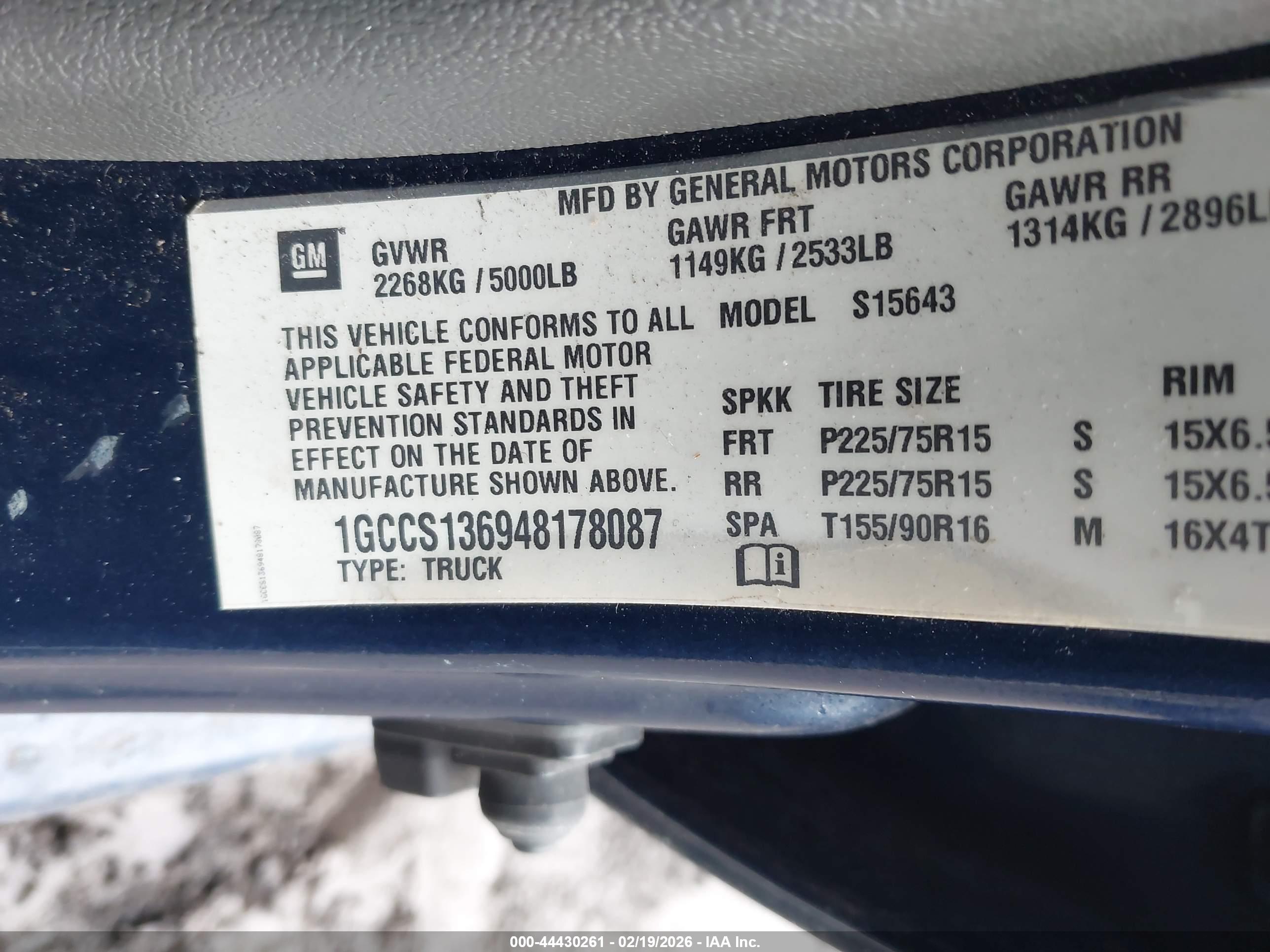 CHEVROLET COLORADO image 9