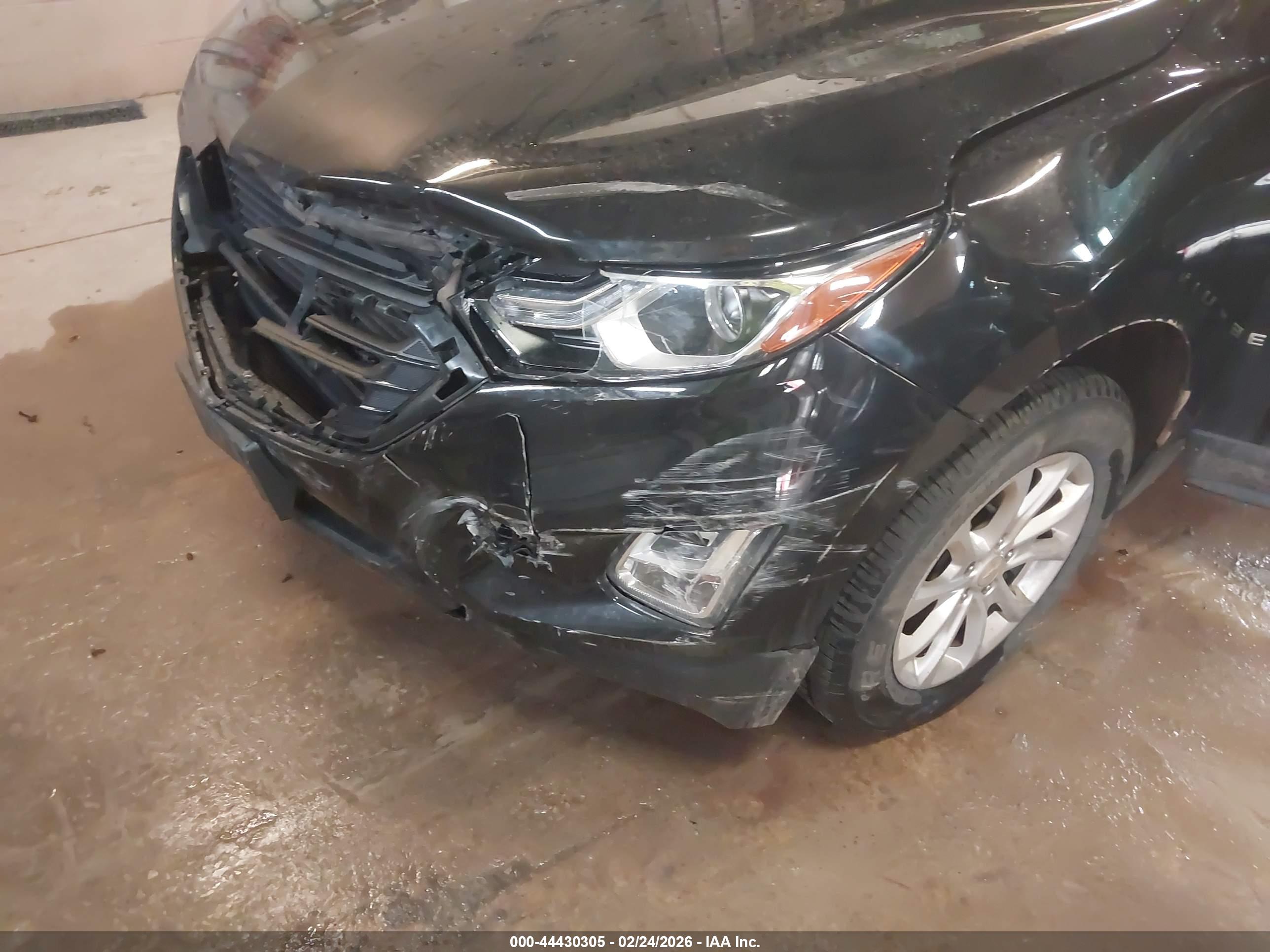 CHEVROLET EQUINOX image 6