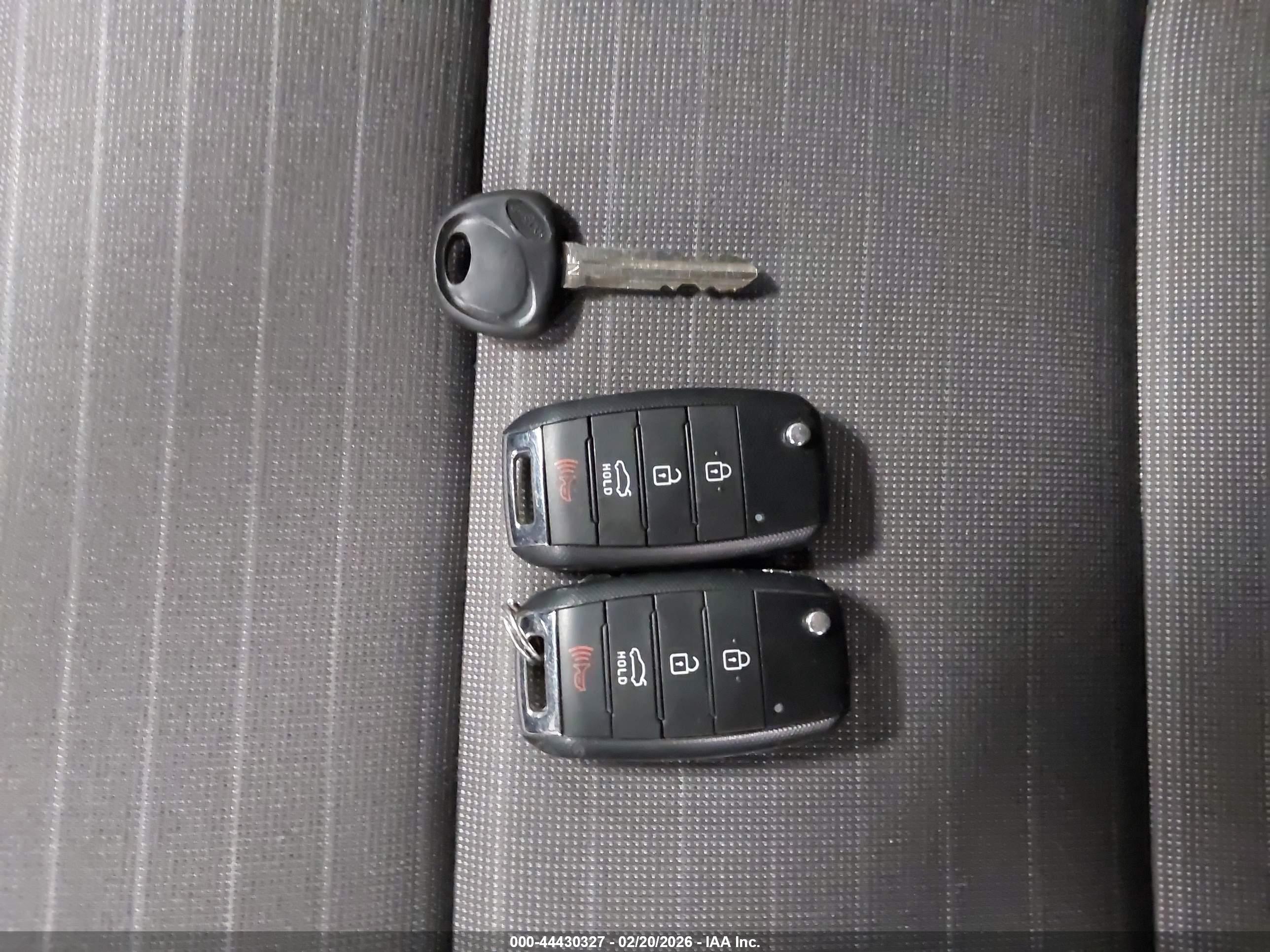 KIA FORTE image 11