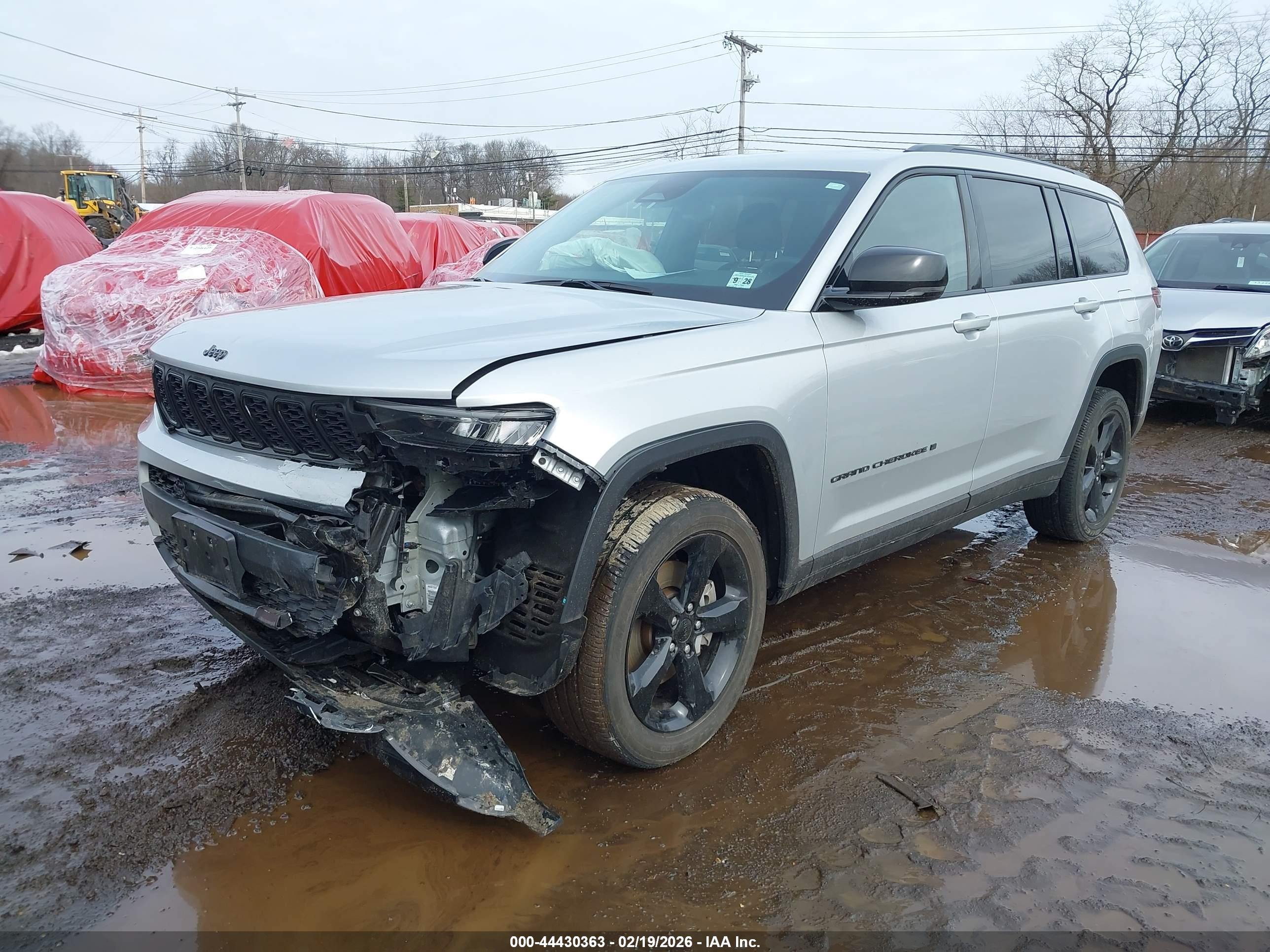JEEP GRAND image 2