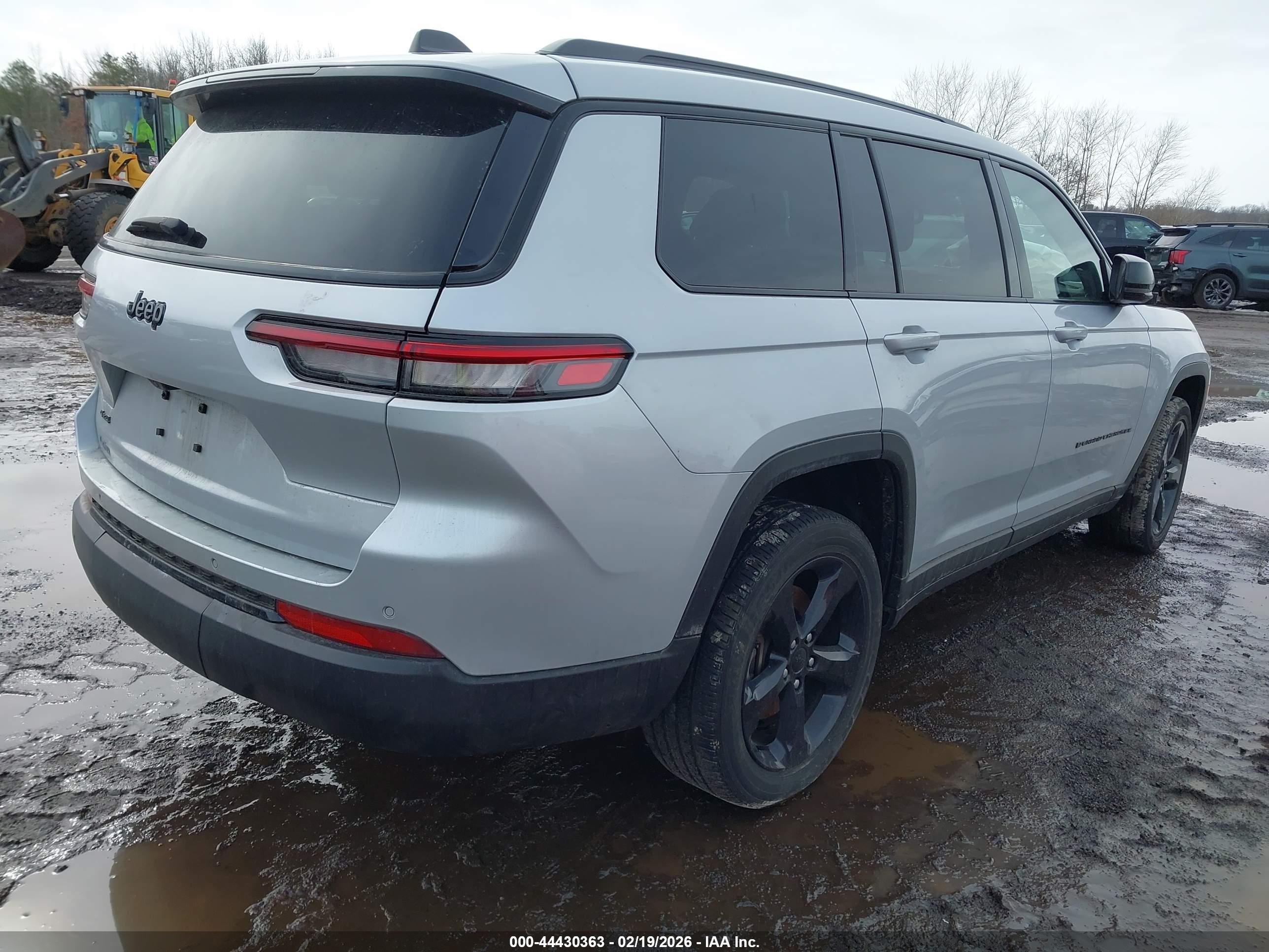 JEEP GRAND image 4