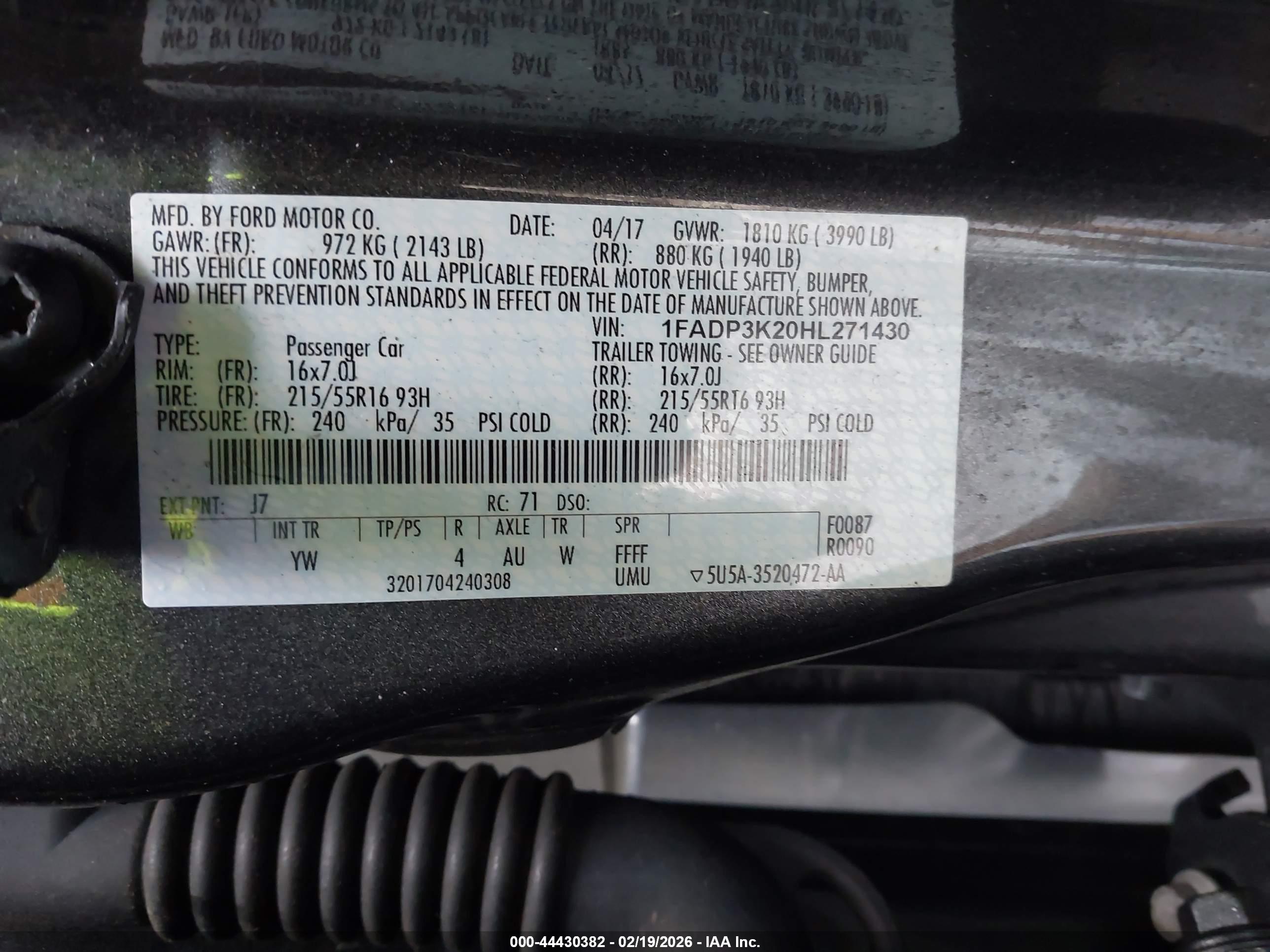 FORD FOCUS image 9