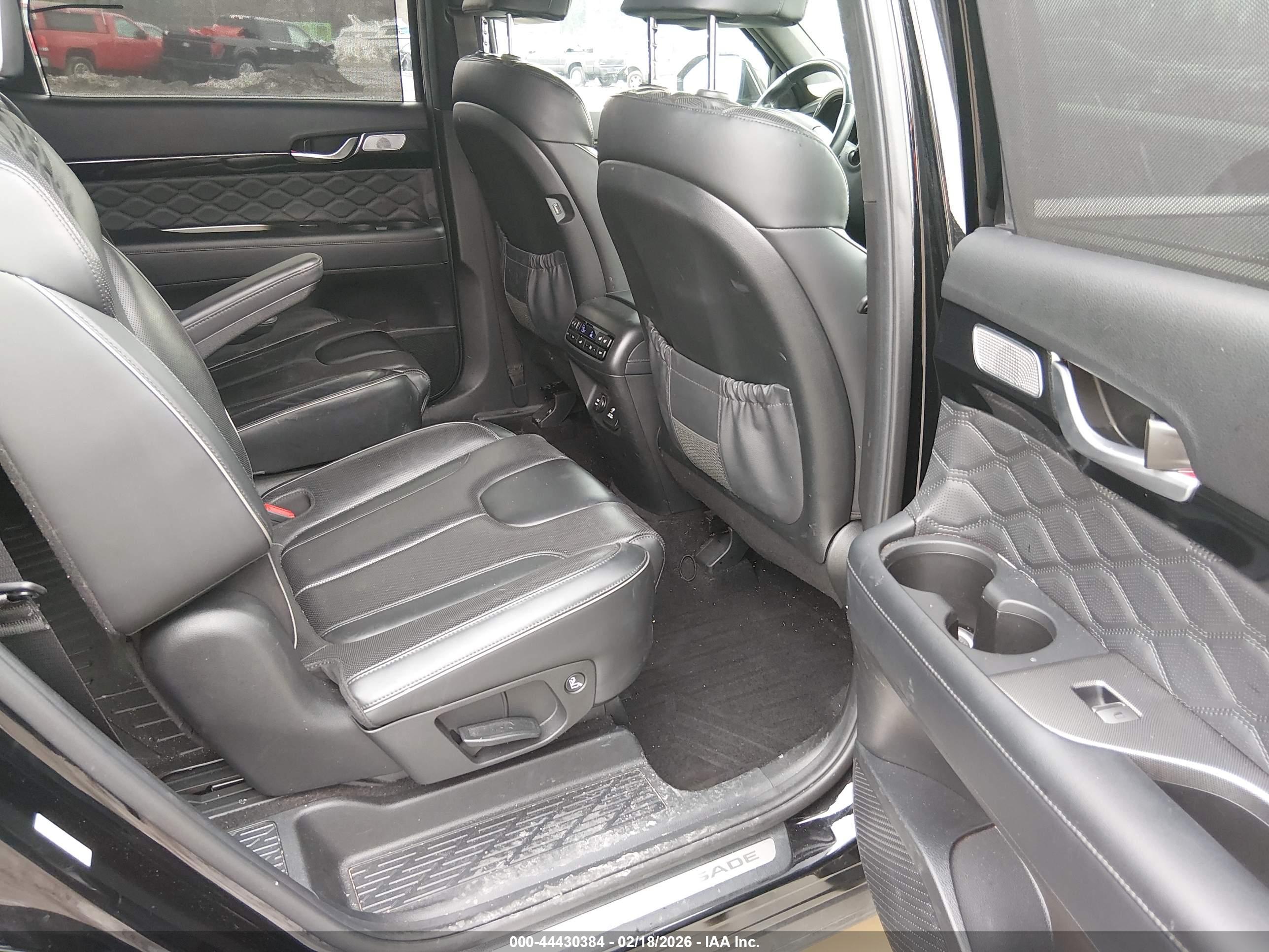 HYUNDAI PALISADE image 8