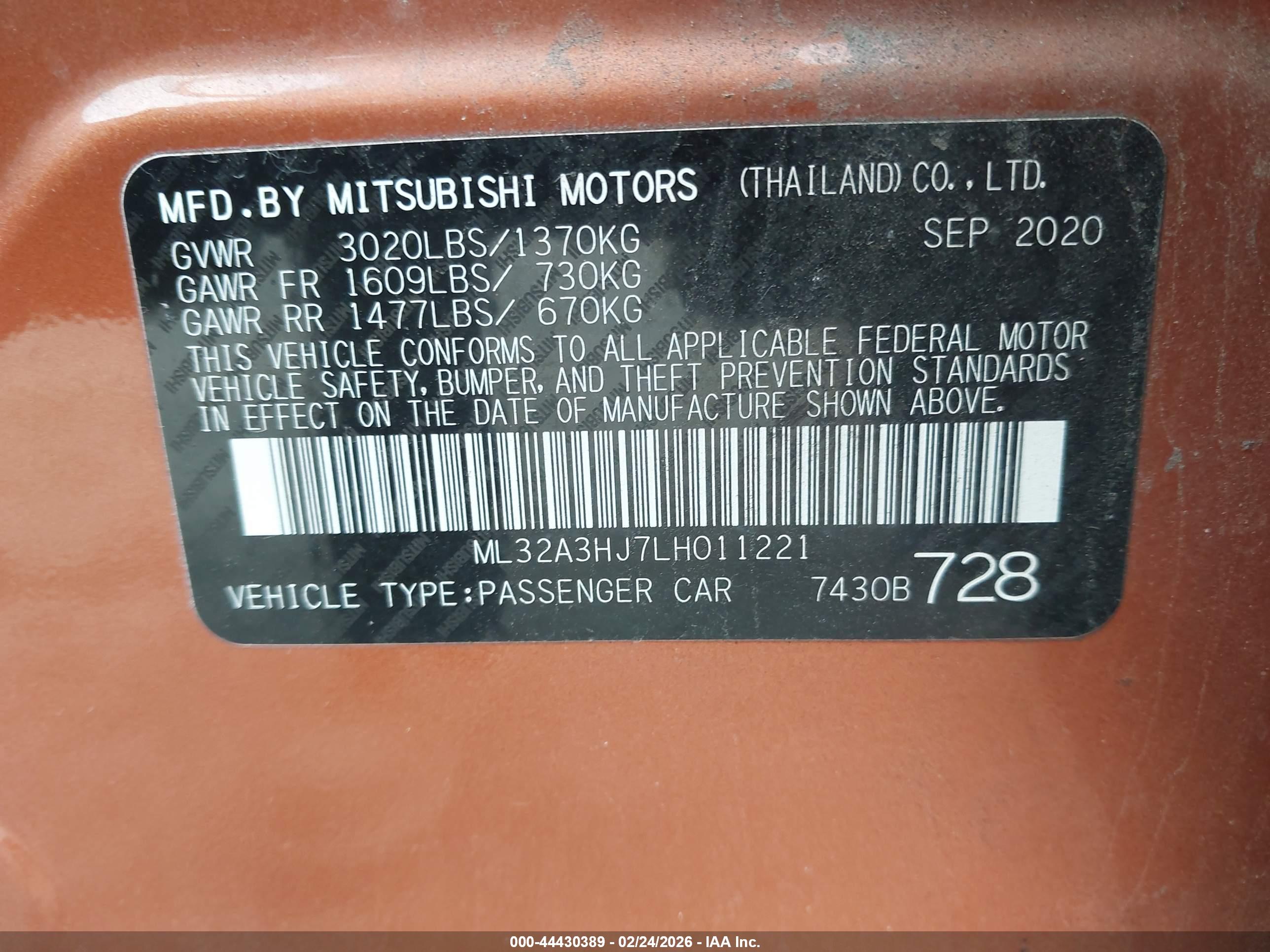 MITSUBISHI MIRAGE image 9