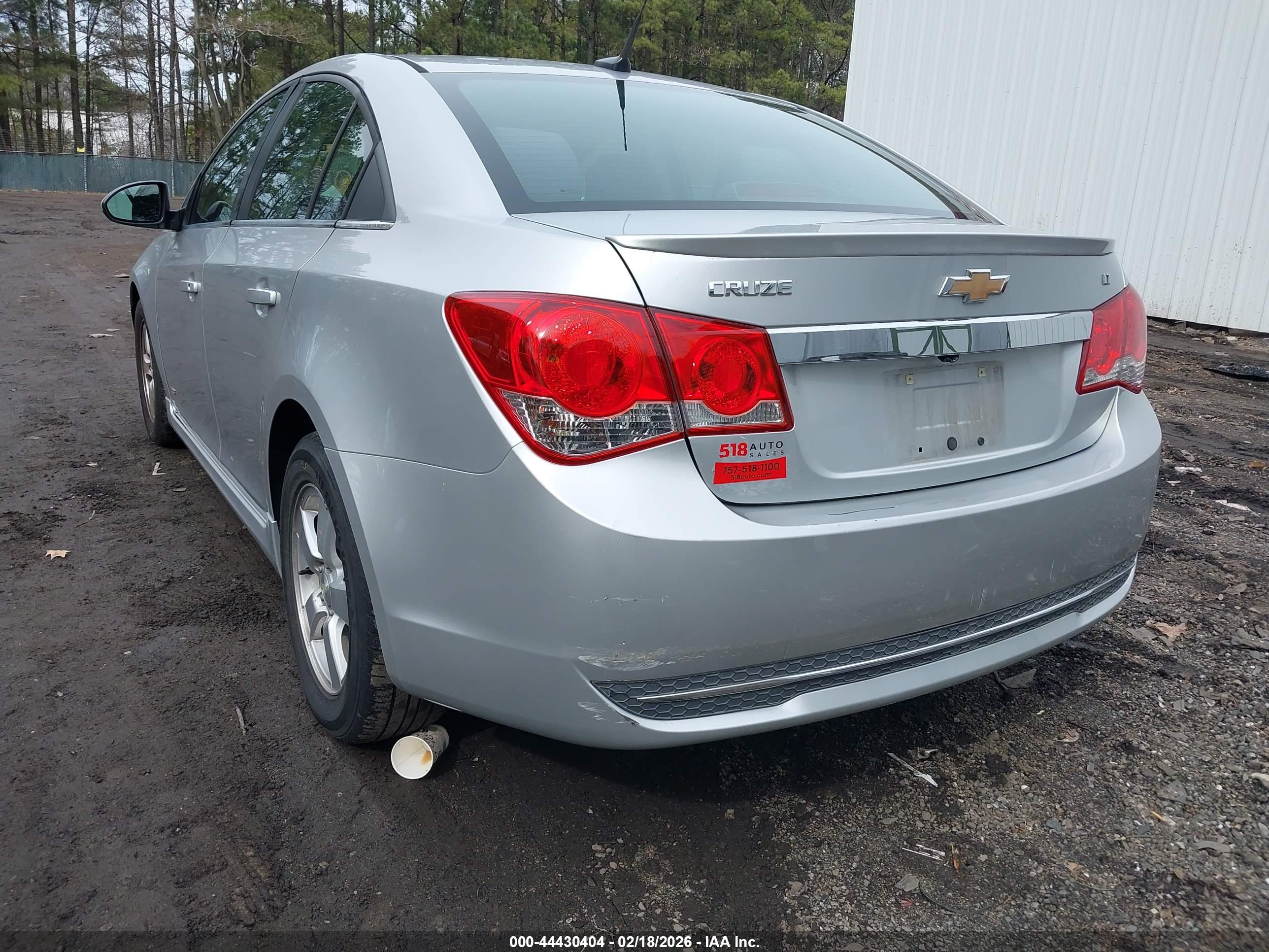 CHEVROLET CRUZE image 6