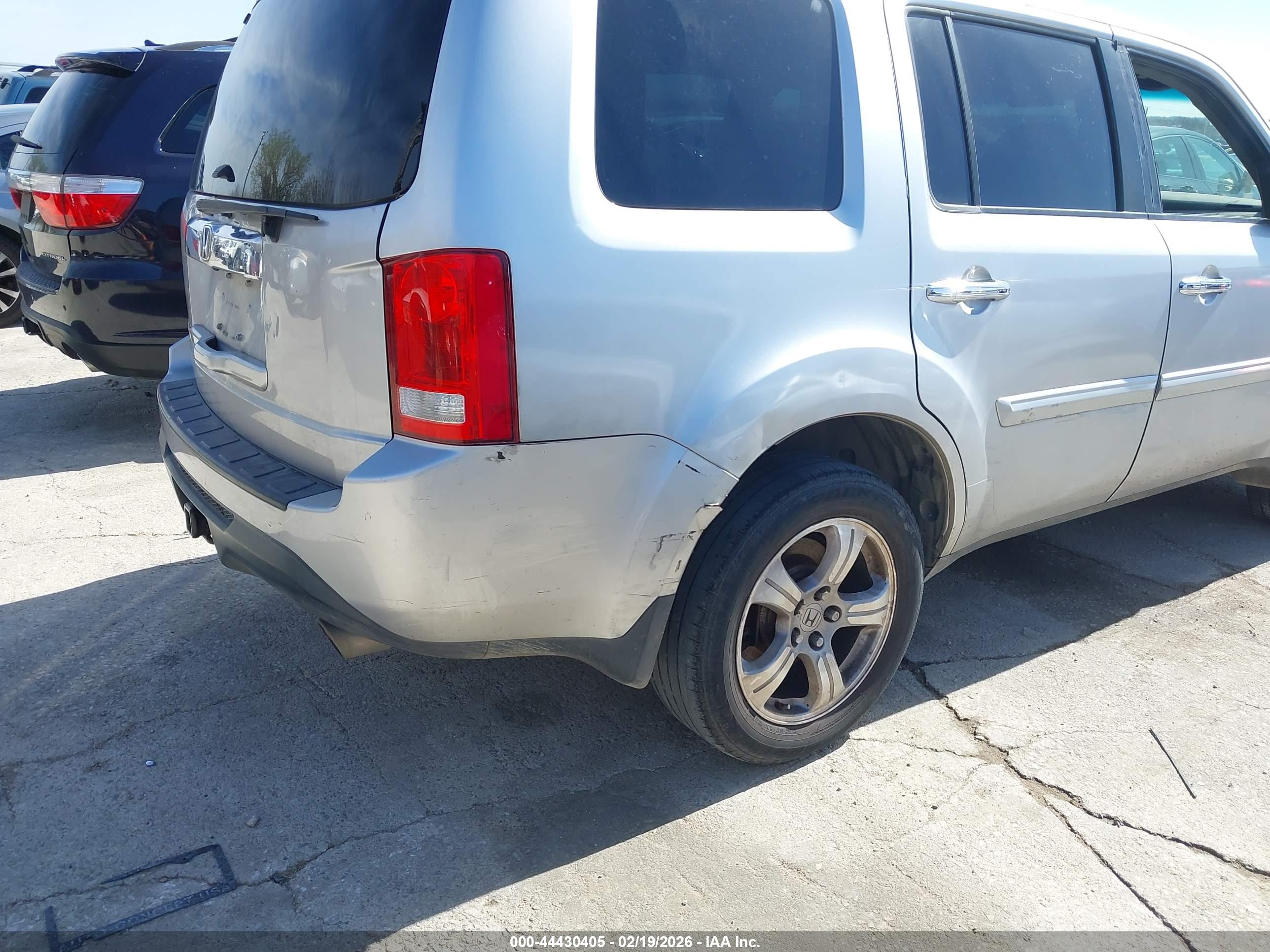 HONDA PILOT image 6
