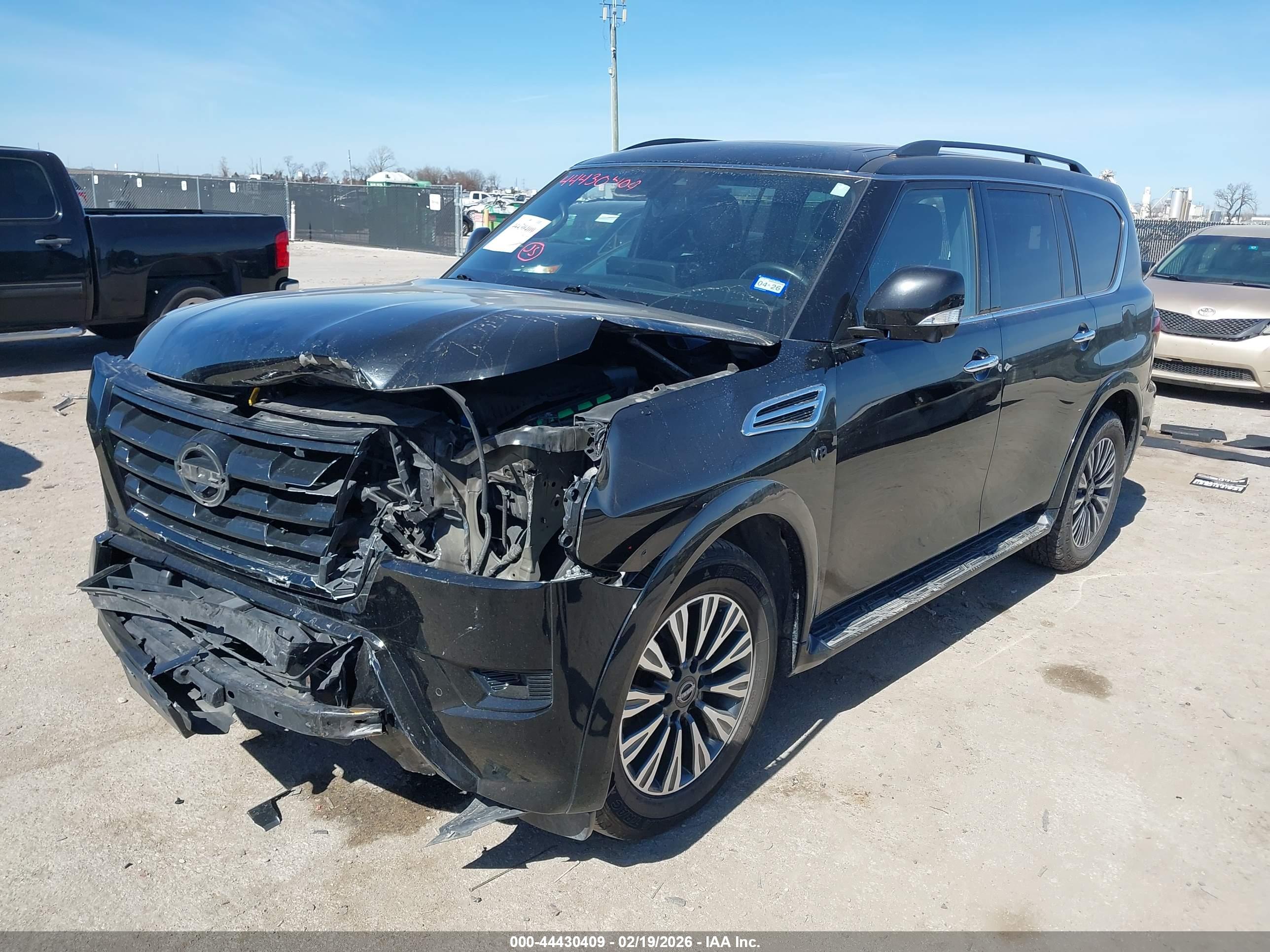 NISSAN ARMADA image 2