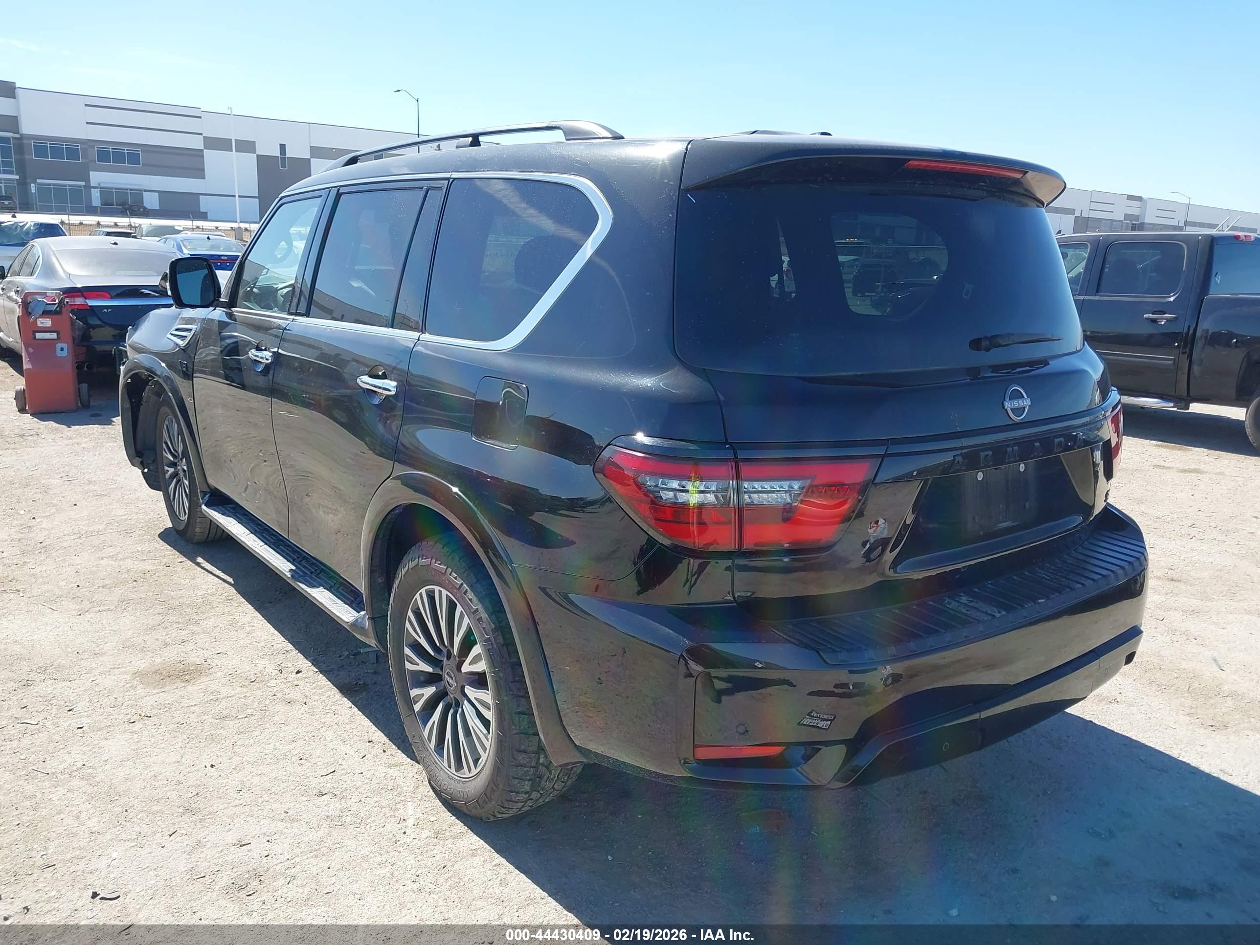 NISSAN ARMADA image 3