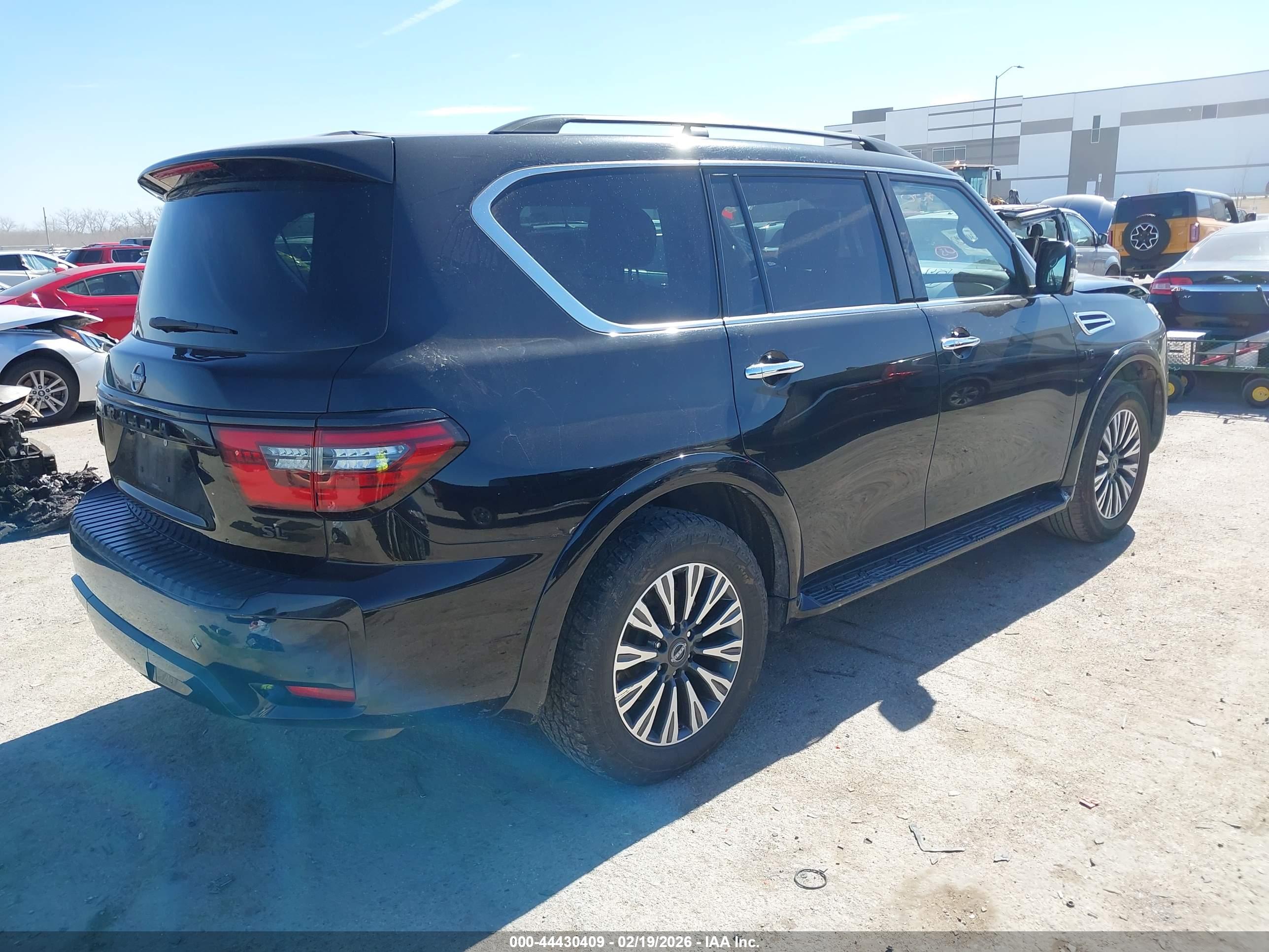 NISSAN ARMADA image 4