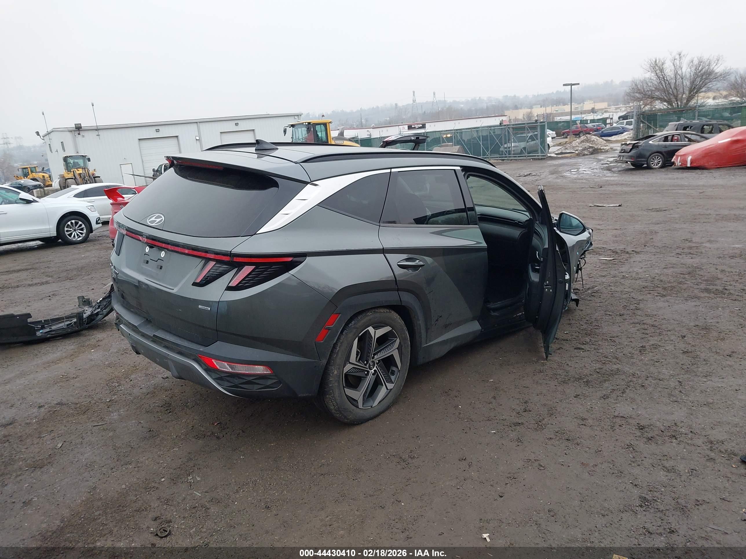 HYUNDAI TUCSON image 4