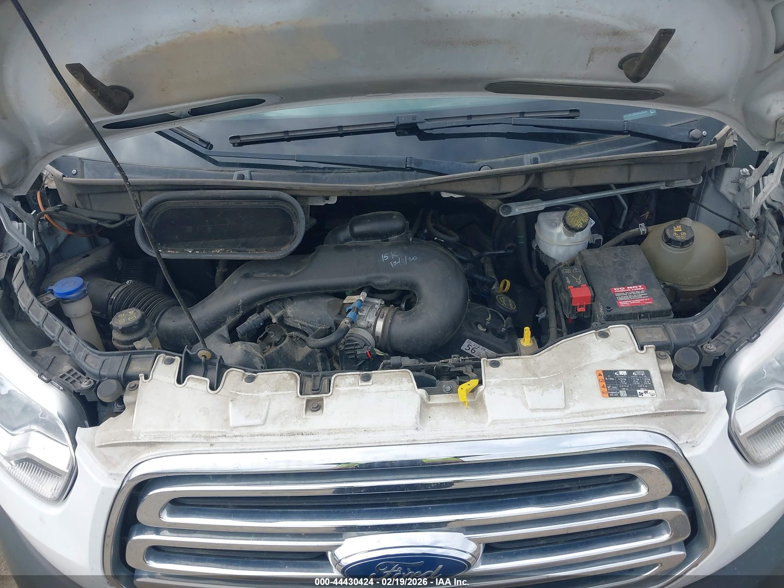 FORD TRANSIT-250 image 10