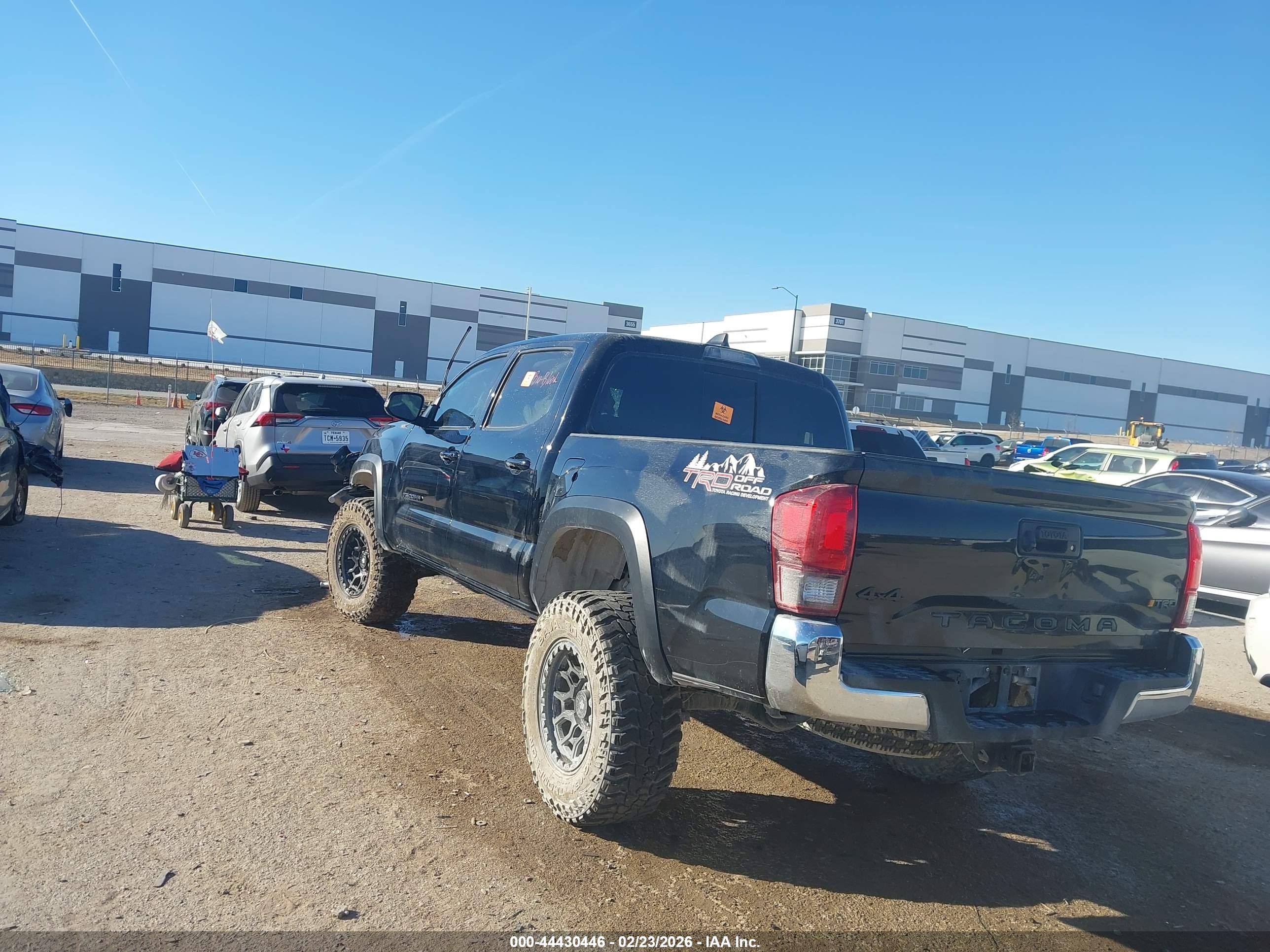 TOYOTA TACOMA image 3