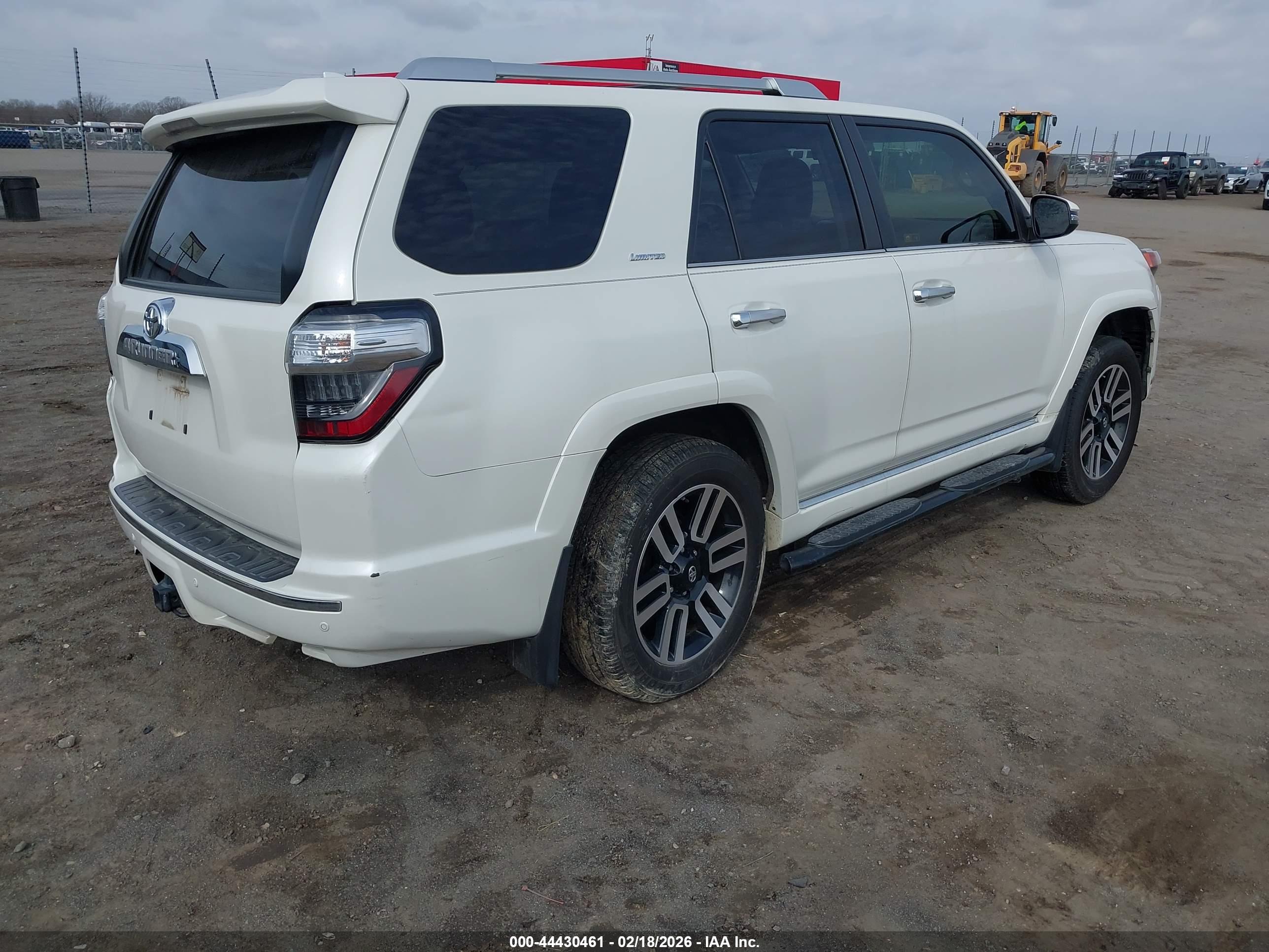 TOYOTA 4RUNNER image 4