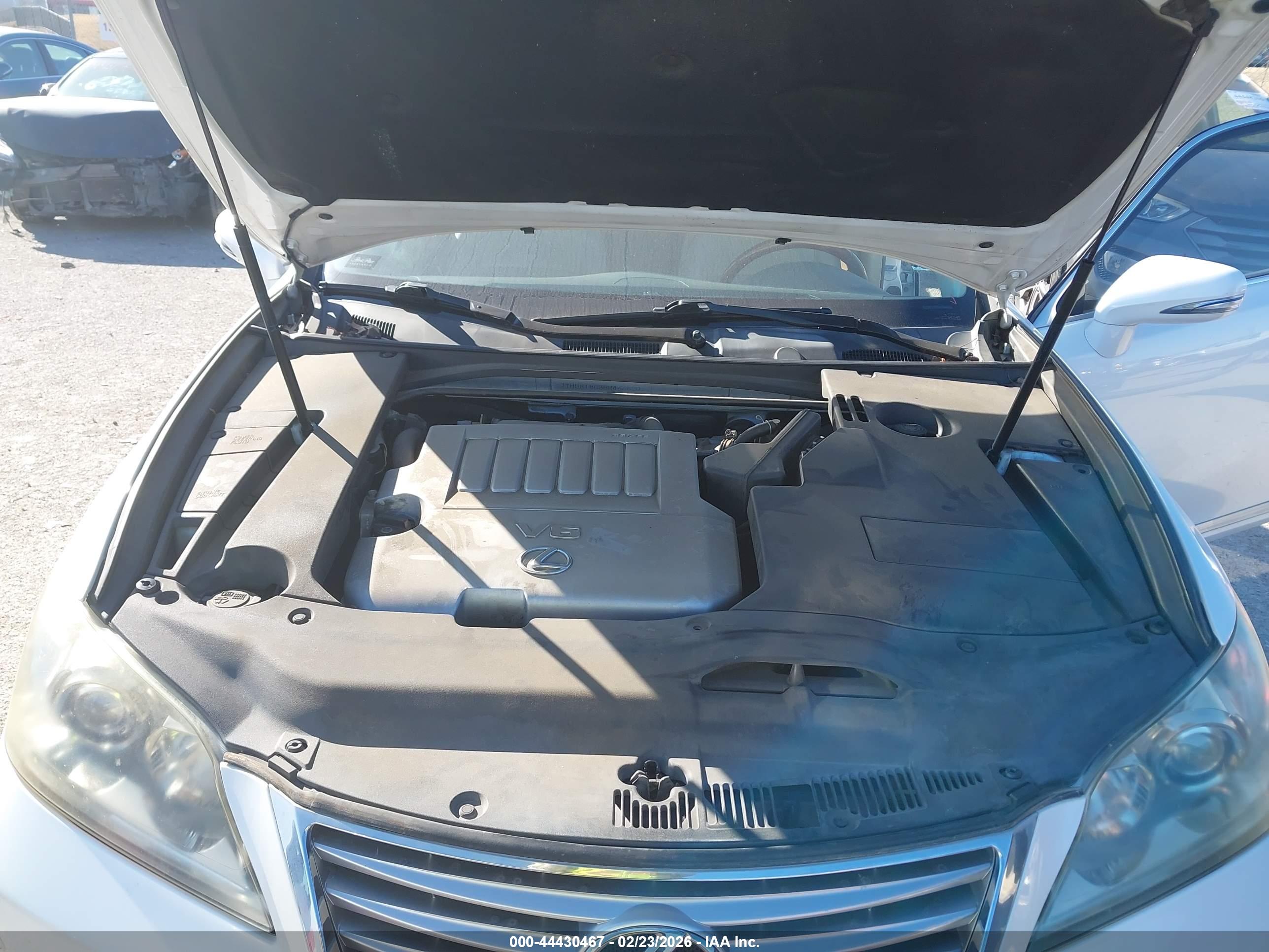 LEXUS ES image 10