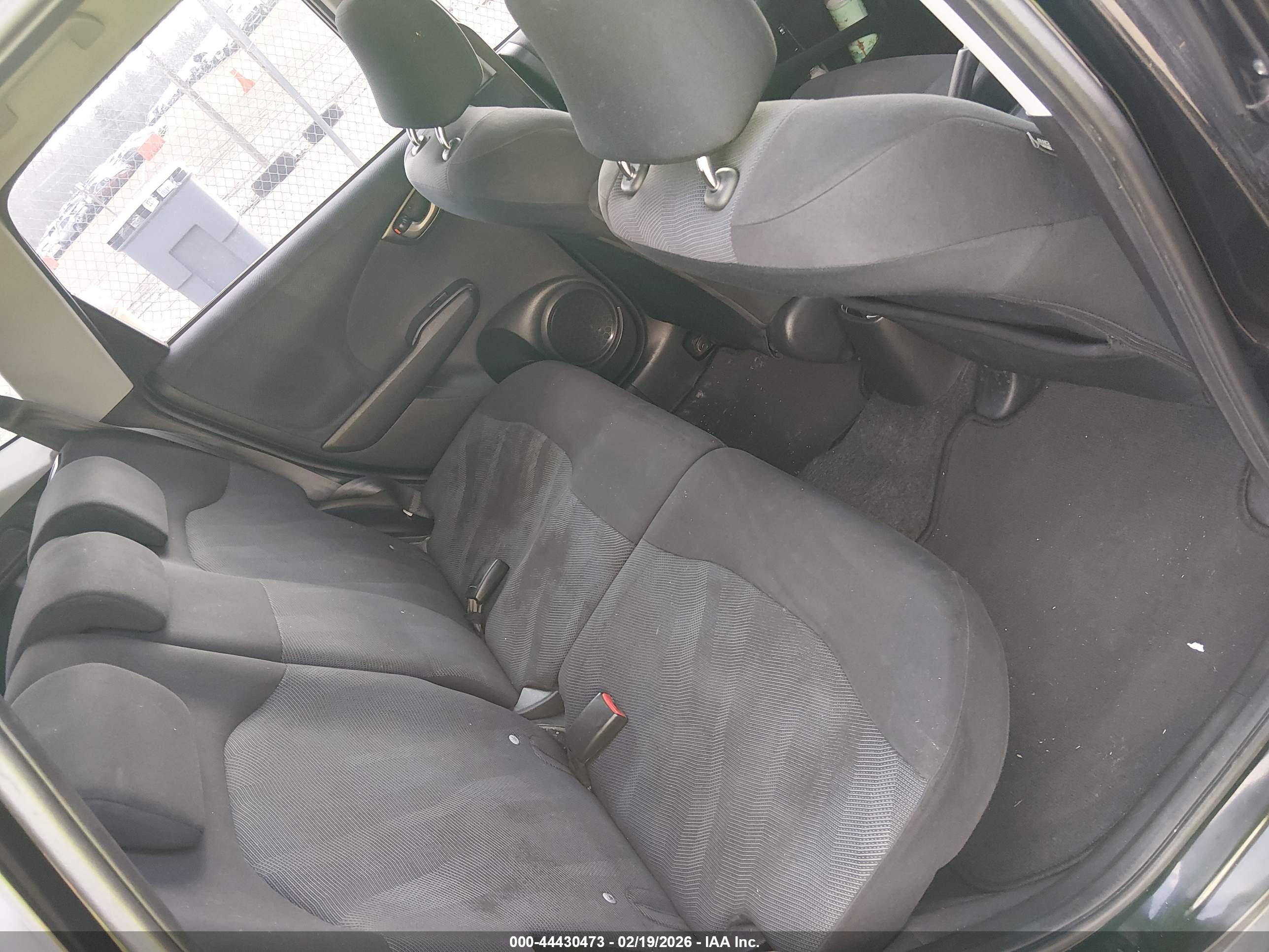 HONDA FIT image 8
