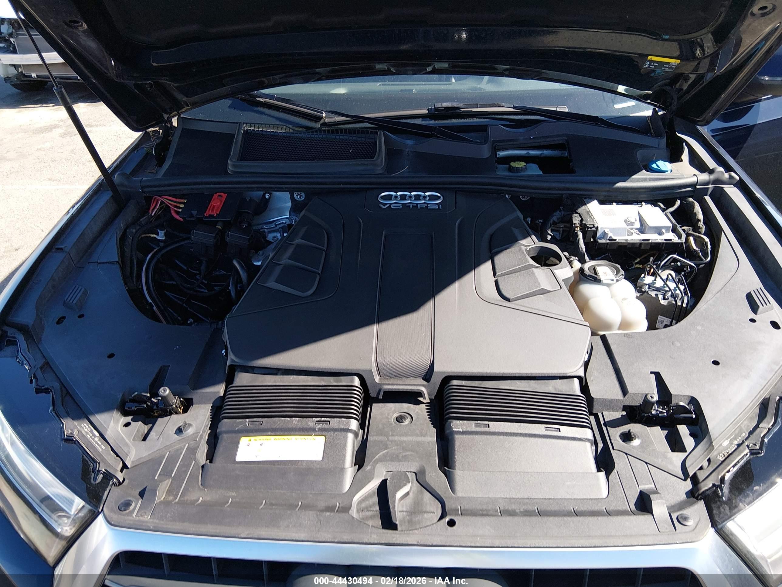 AUDI Q7 image 10