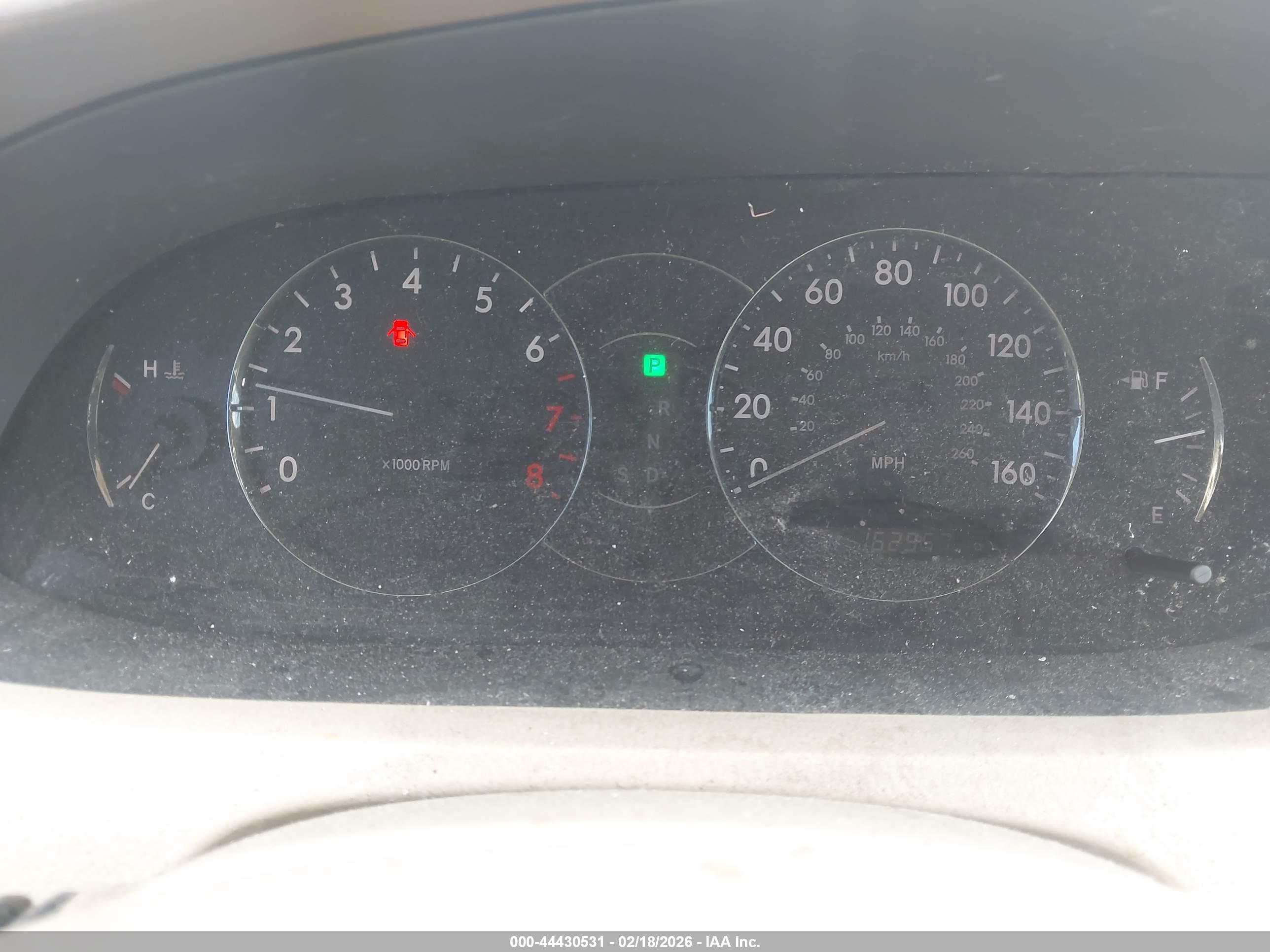 TOYOTA AVALON image 7