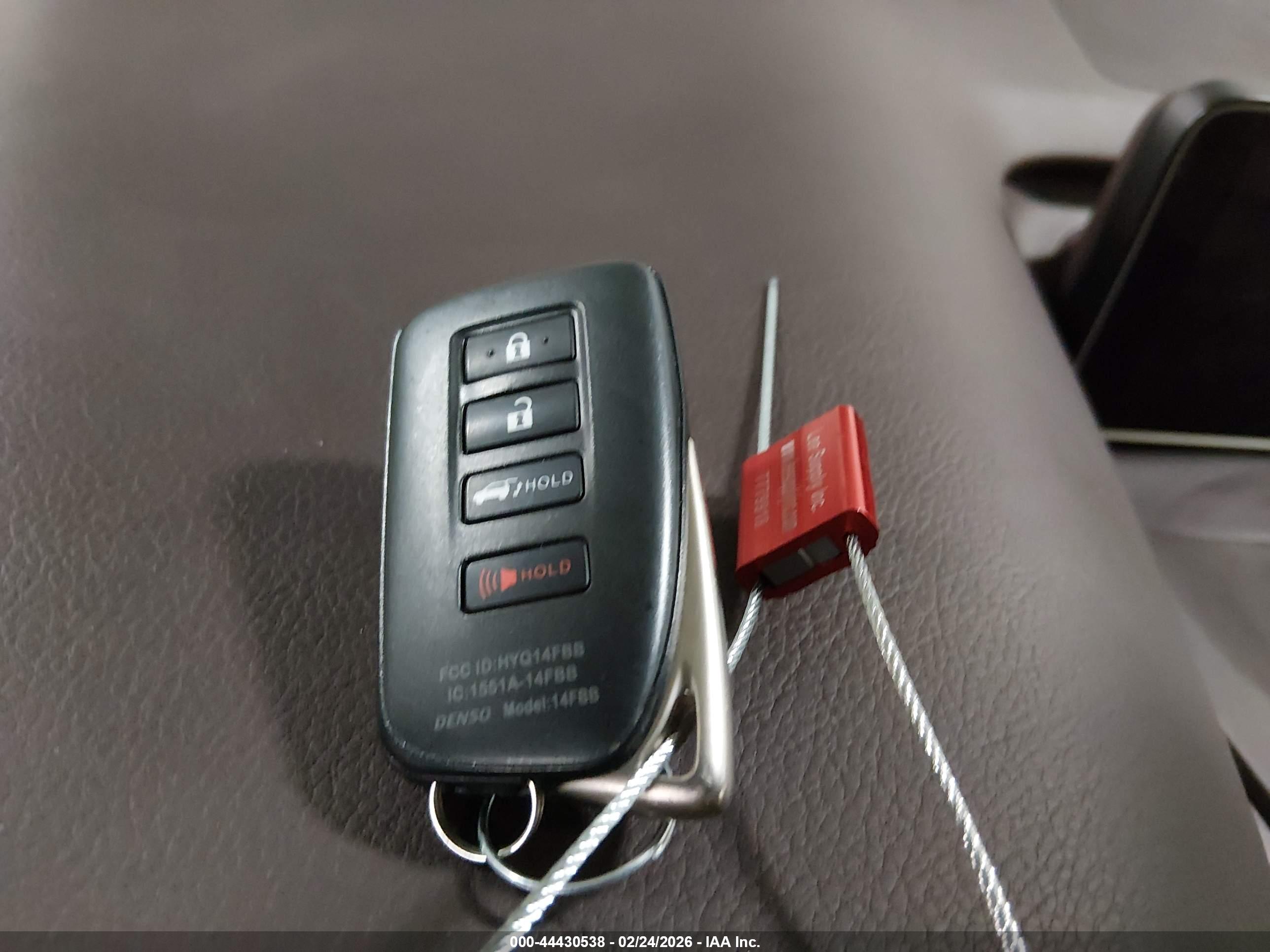 LEXUS RX image 11