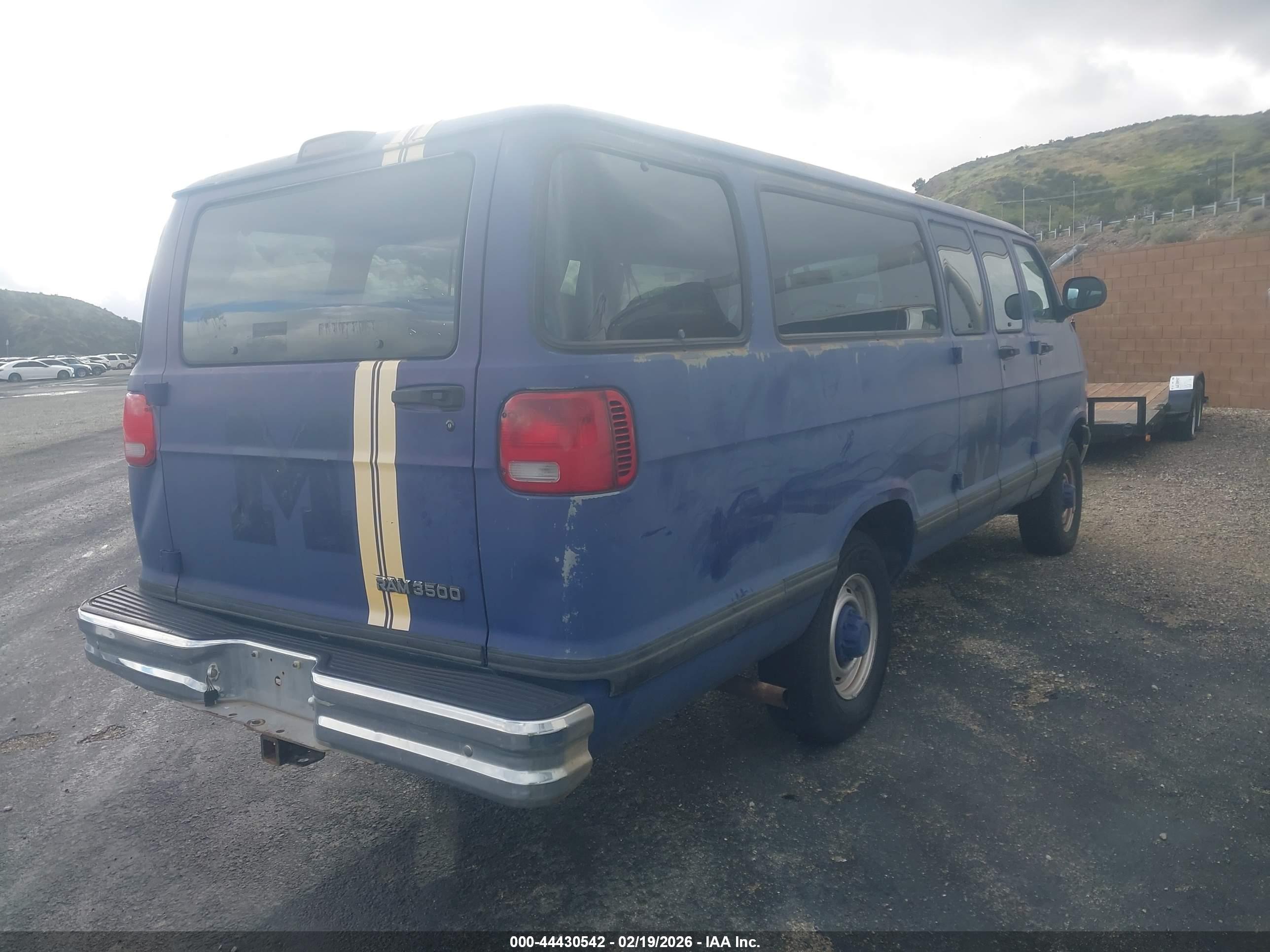 DODGE RAM image 4