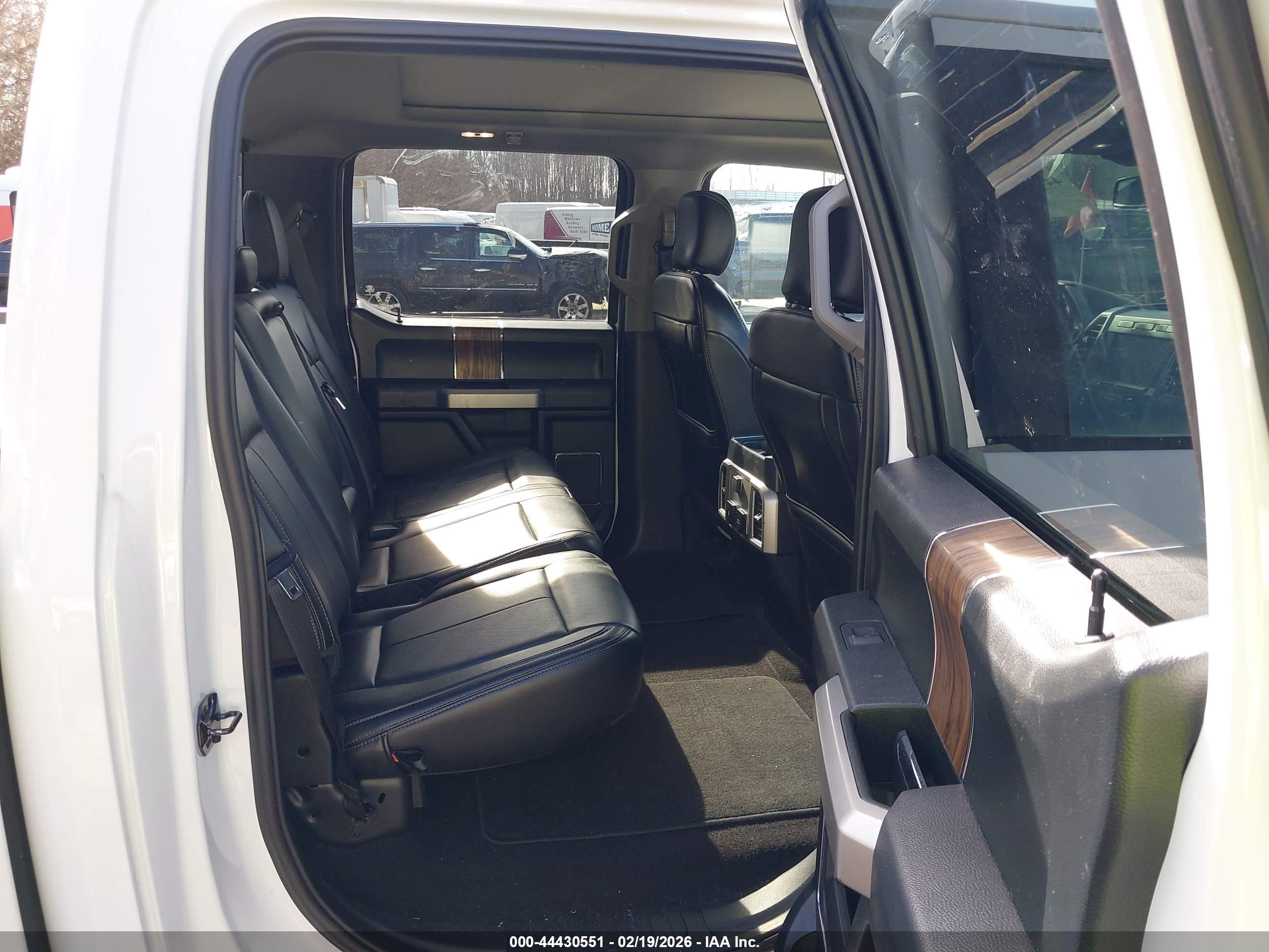 FORD F-150 image 8