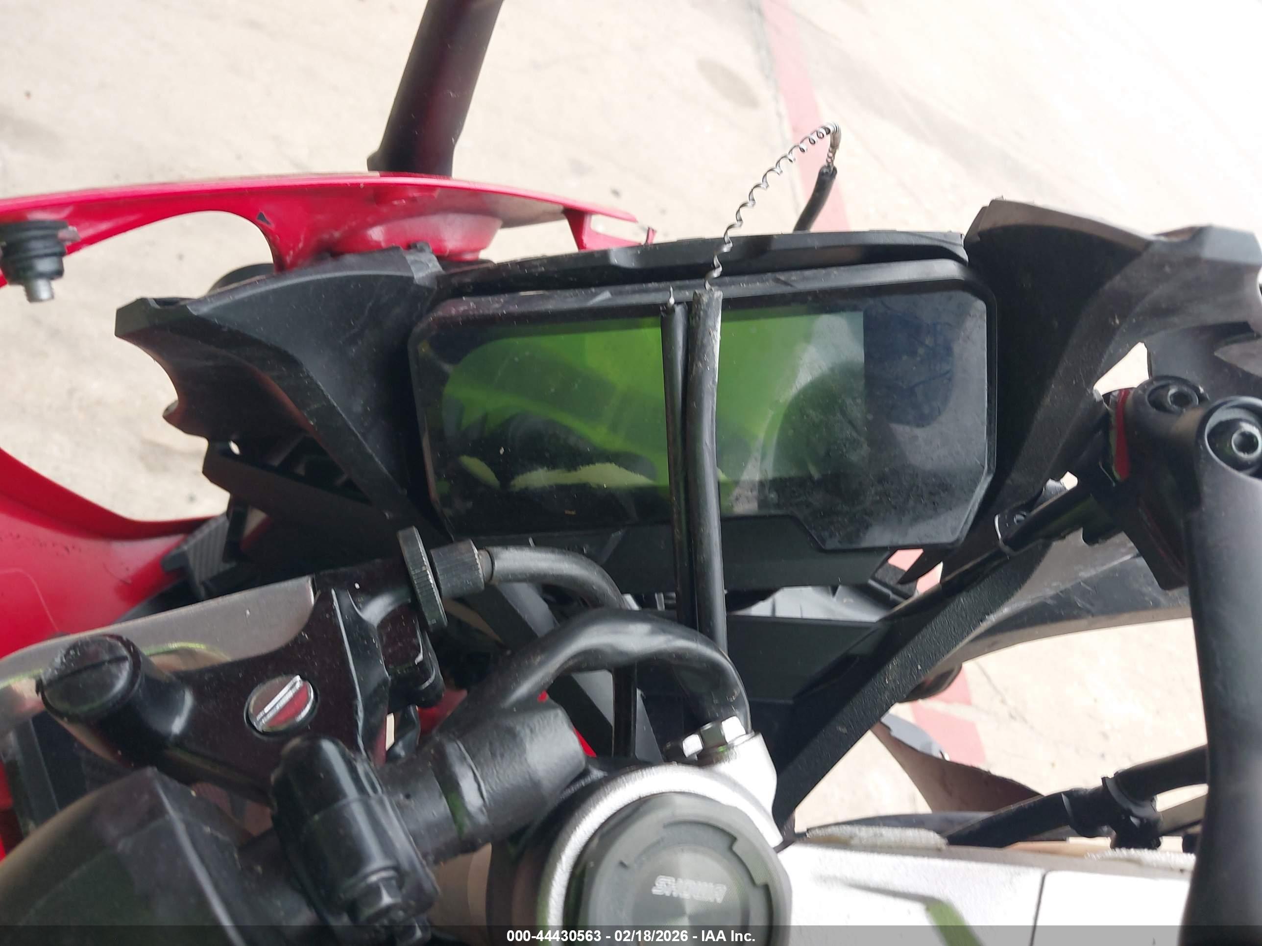HONDA CBR650 image 7
